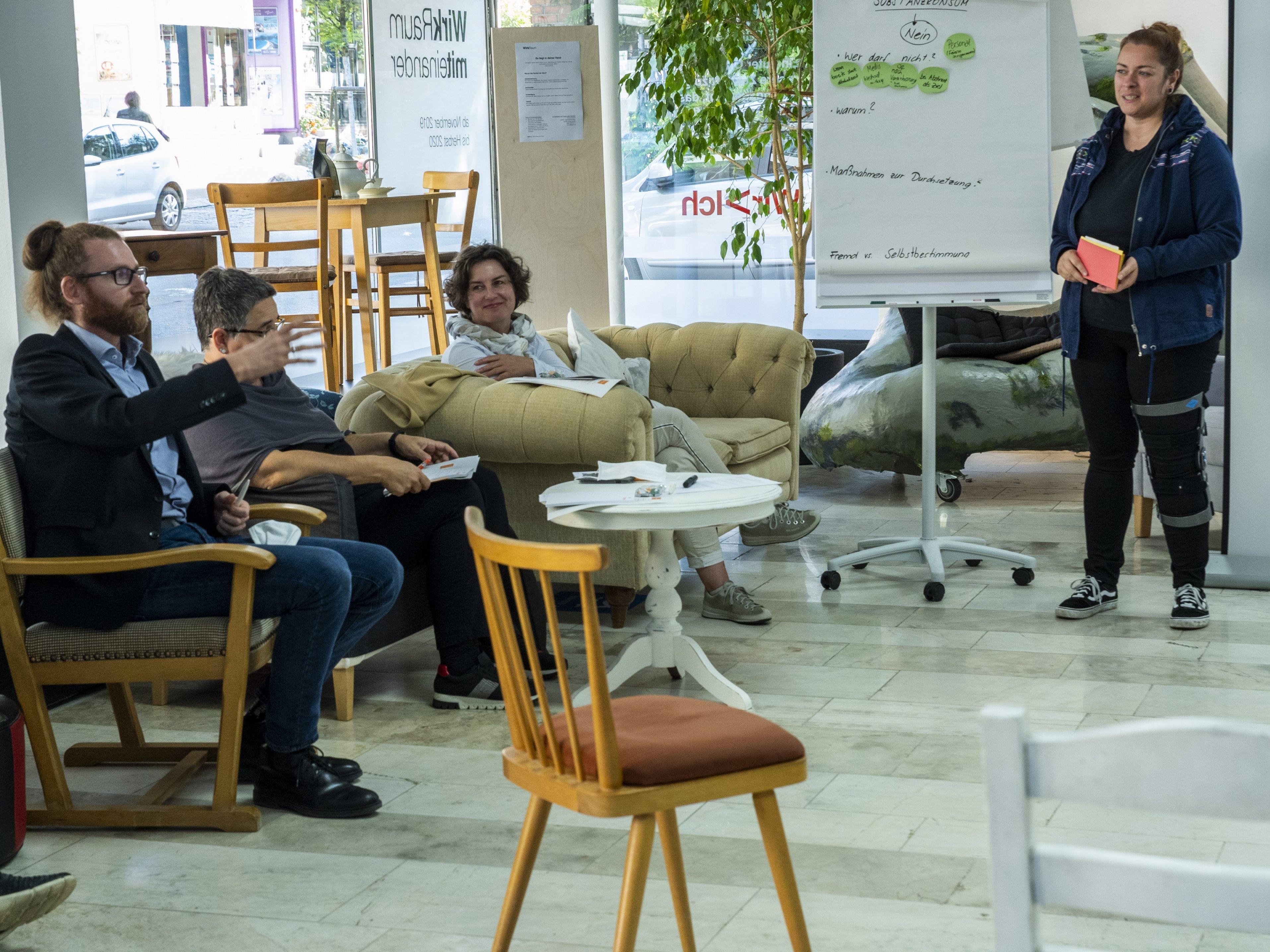Die Caritas lud zum Workshop zum Thema "Sucht im Alter". Die Caritas lud zum Workshop zum Thema "Sucht im Alter".