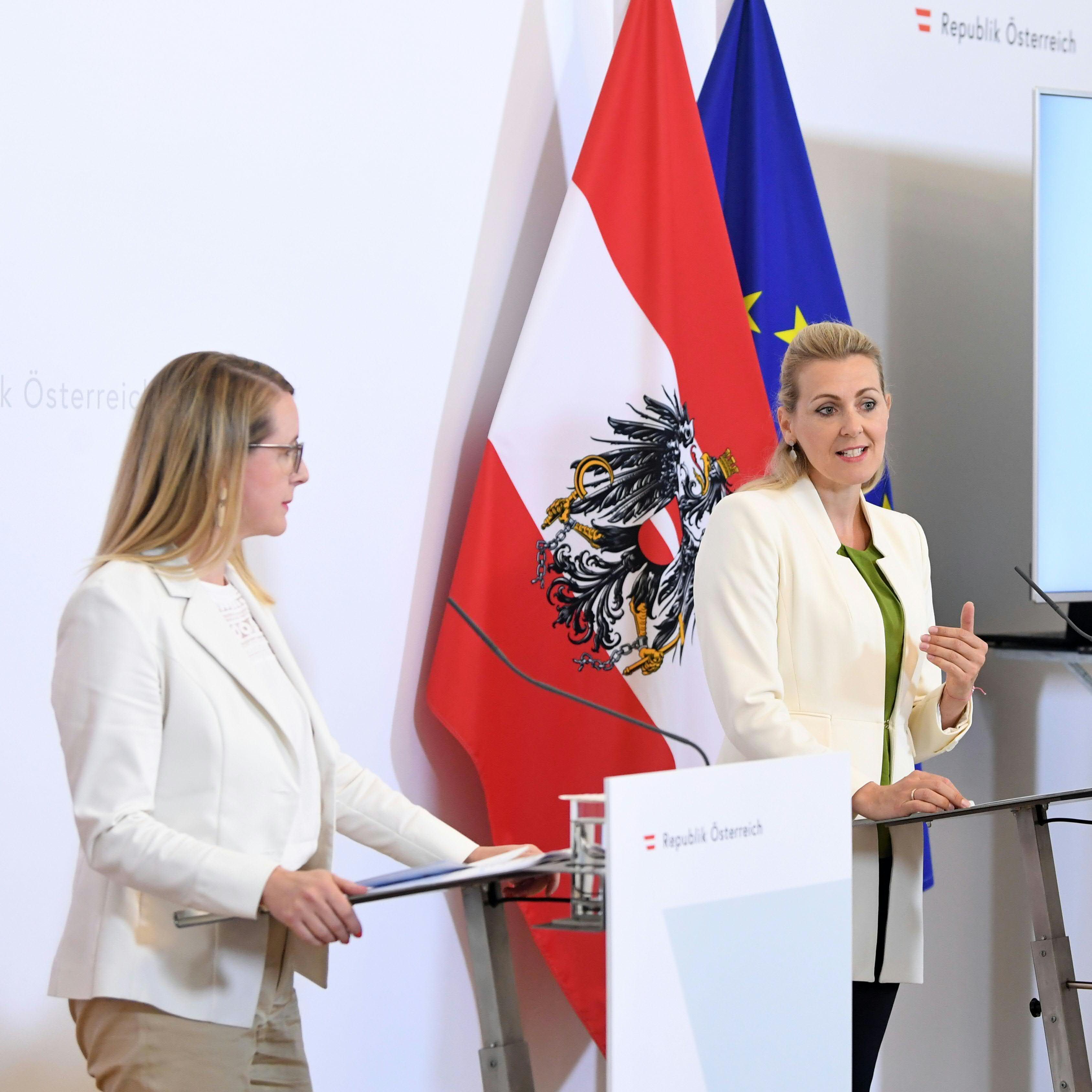 Die Wirtschafts- und Arbeitsministerin stellen heute das Thema "Beschäftigung" vor.