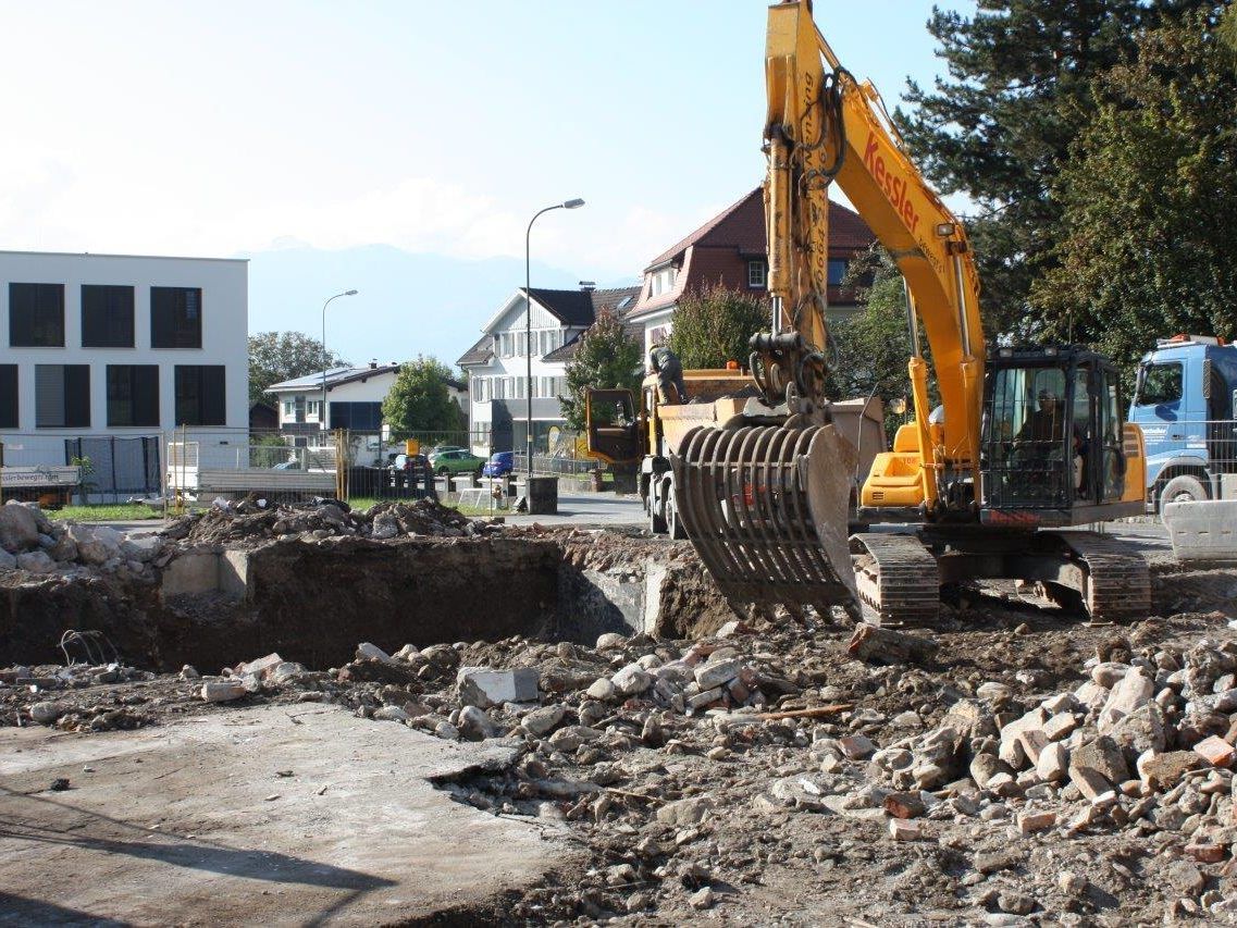 Das ehemalige Traditionsgasthaus Fulterer wurde abgebrochen Das ehemalige Traditionsgasthaus Fulterer wurde abgebrochen