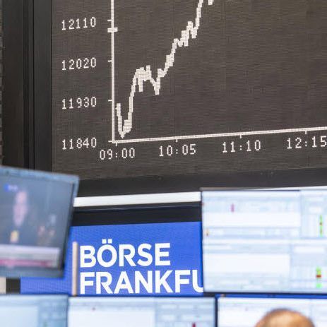 EuroStoxx gewann 4,9 Prozent, DAX 4,6 Prozent,