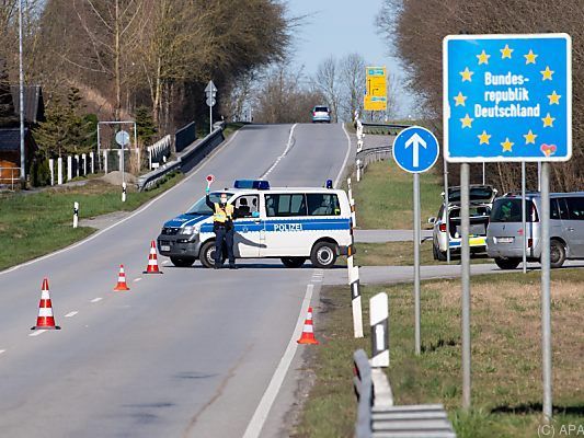 Grenzgänger müssen sich vorerst nicht mehr wöchentlich testen lassen