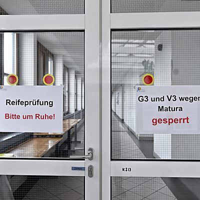 Späterer Start und Erleichterungen für Zentralmatura