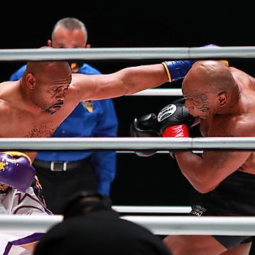 105 Lebensjahre (exklusive Richter), aber kein Sieger im Ring