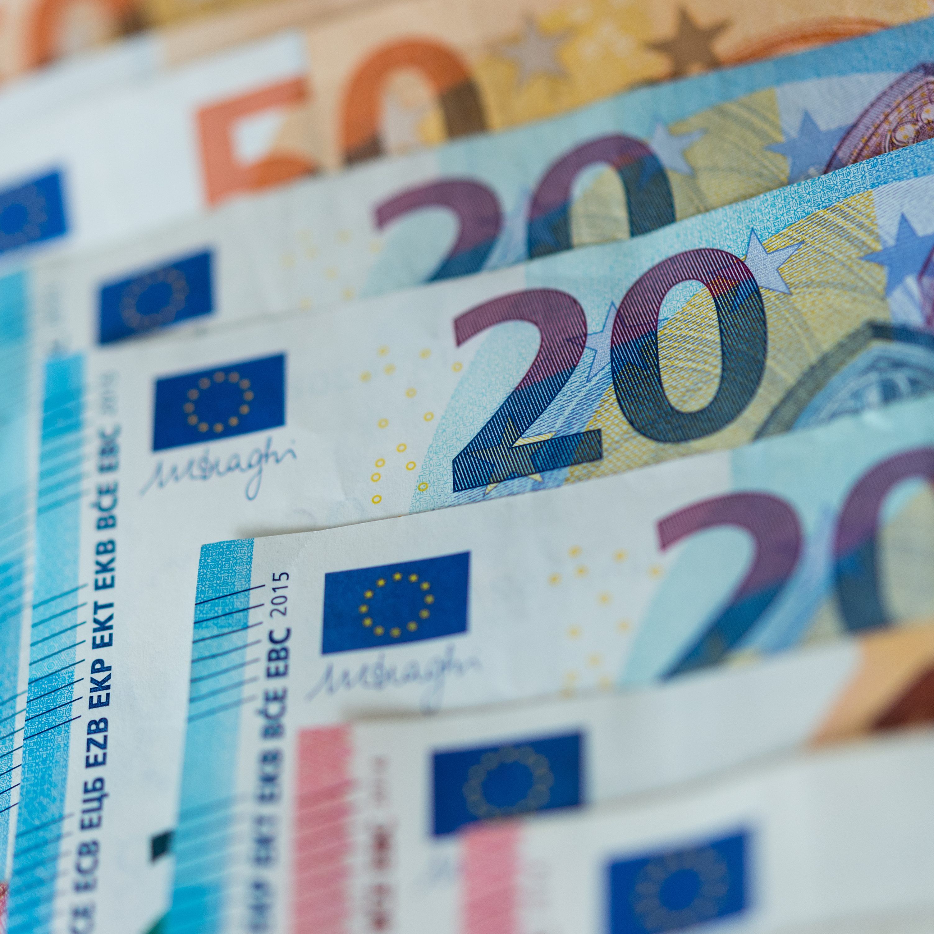 Wohnung, Wasser und Energie waren erneut stärkste Preistreiber.