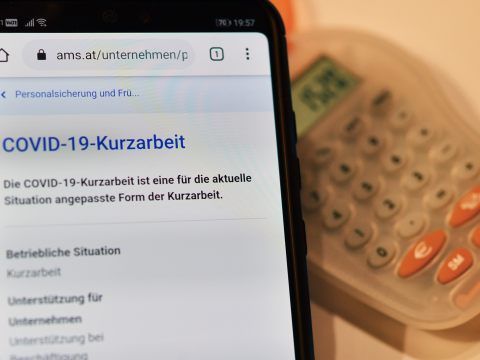 Der Rückgang der Arbeitszeit beträgt in Österreich rund 16 Prozent.