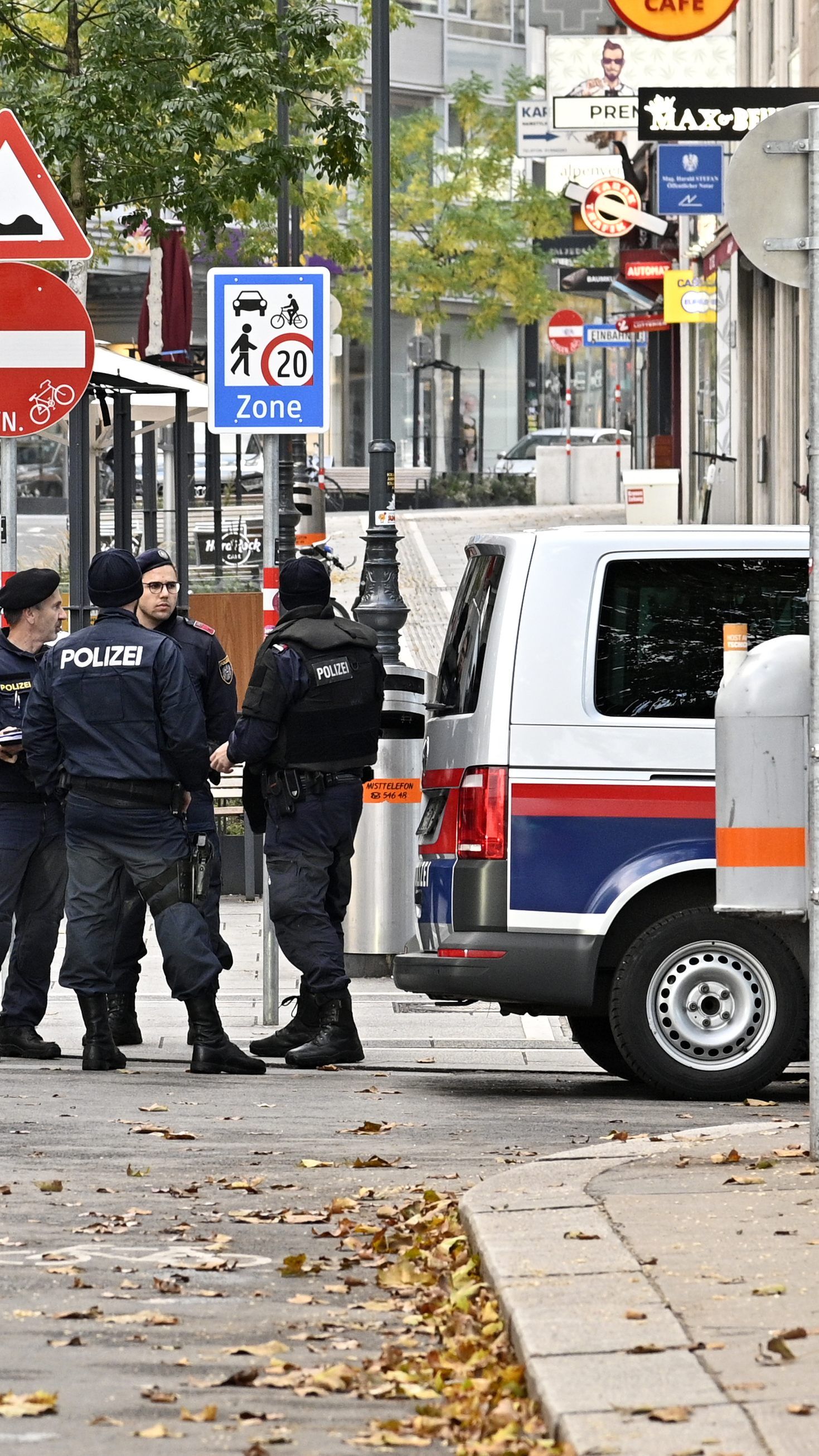 Viele Bankfilialen bleiben nach dem Terroranschlag in Wien geschlossen.