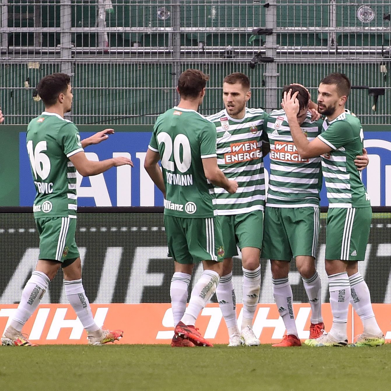 Am Sonntag siegte Rapid Wien daheim mit 3:1 gegen Altach.