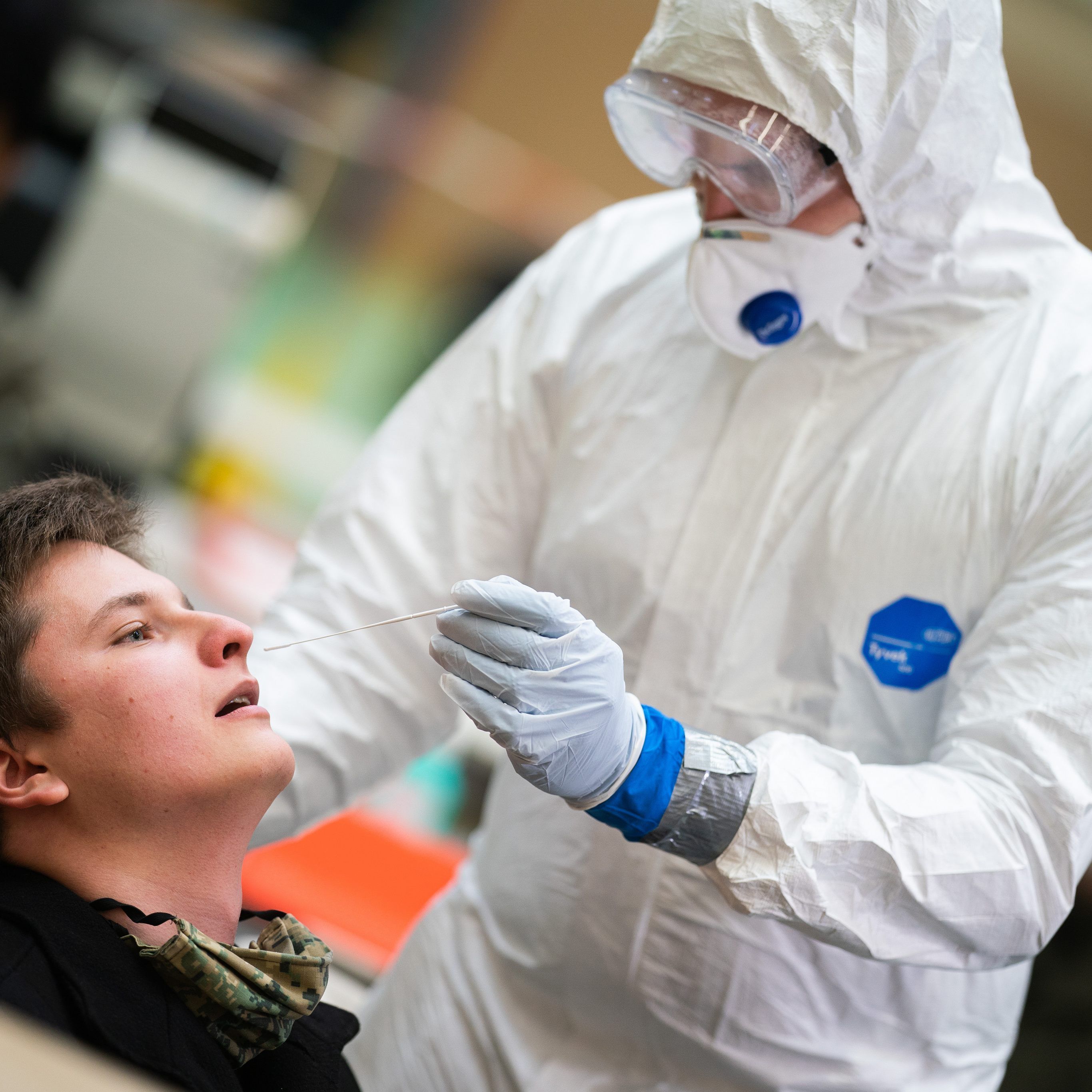 Deutlich mehr Genesungen als Neuinfektionen