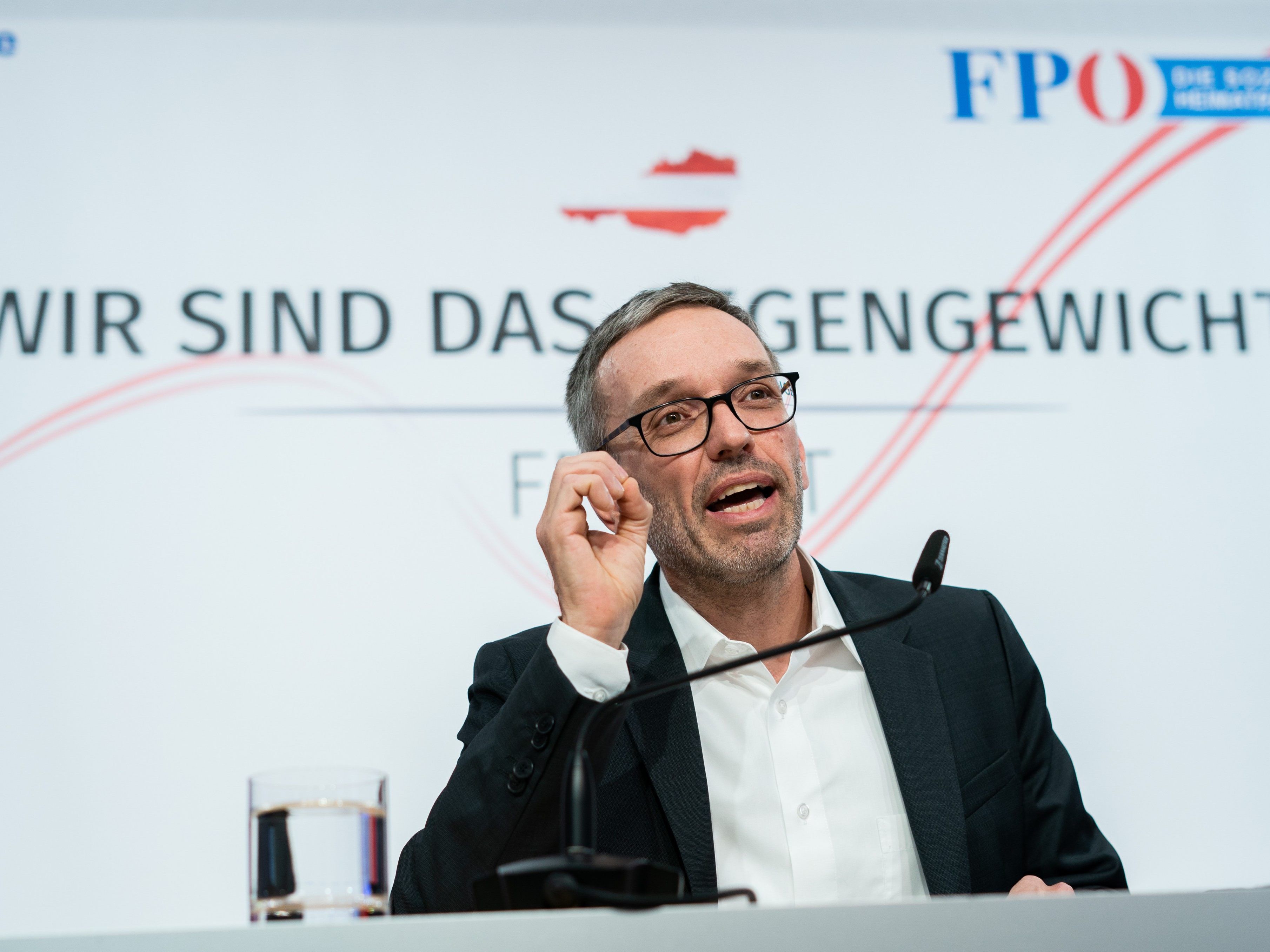 Herbert Kickl forderte ein Verbot der Demo. Herbert Kickl forderte ein Verbot der Demo.