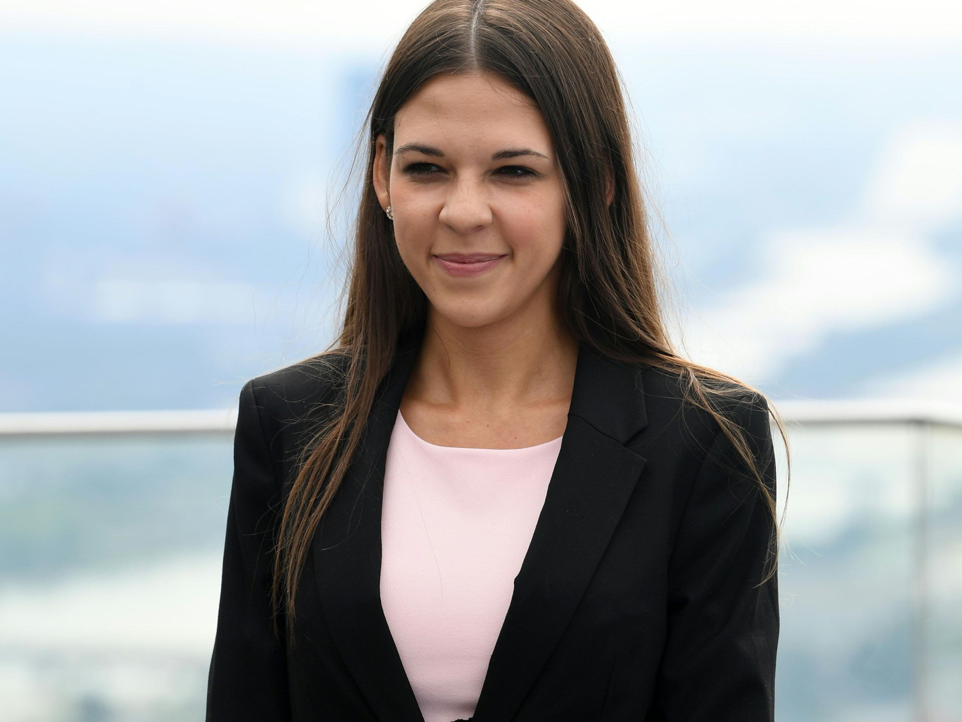 Christina Kohl, die bei der Wien-Wahl kandidierte, ist eine der Mitglieder, die Baron gerne aus dem Team Strache entfernen würde. Christina Kohl, die bei der Wien-Wahl kandidierte, ist eine der Mitglieder, die Baron gerne aus dem Team Strache entfernen würde.