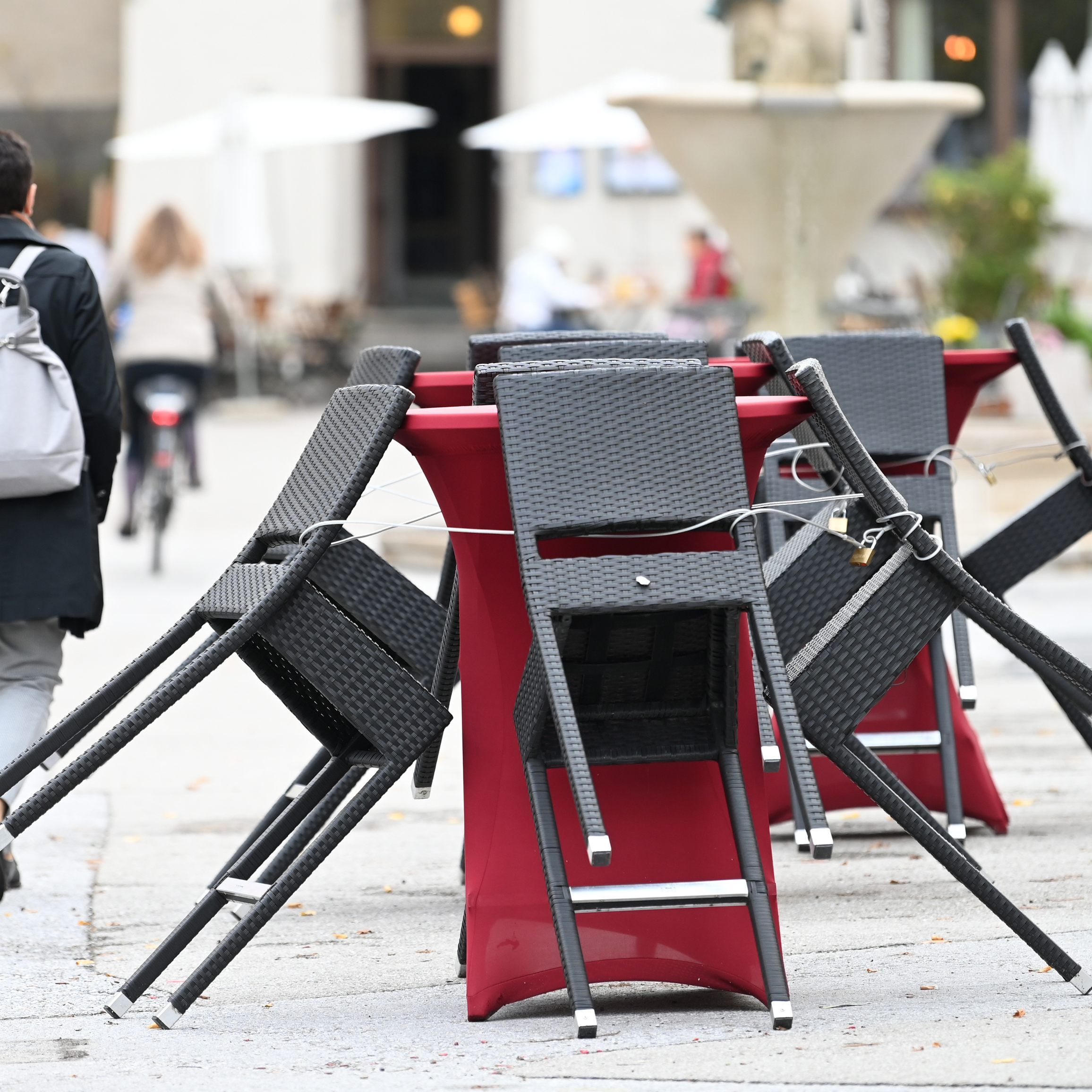 Wachstumserwartung für 2021 aber von 5,6 auf 4,1 Prozent gesenkt.