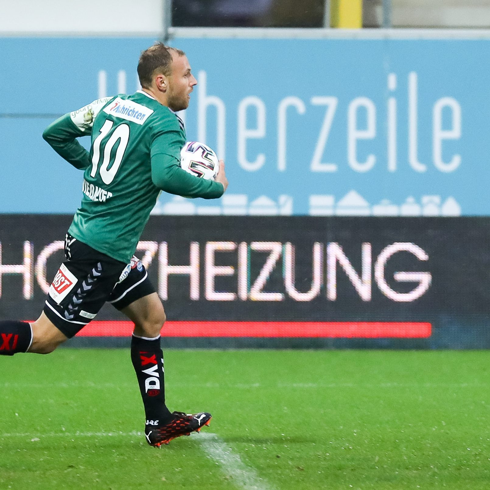 LIVE-Ticker zum Spiel SV Ried gegen TSV Hartberg ab 17.00 Uhr.