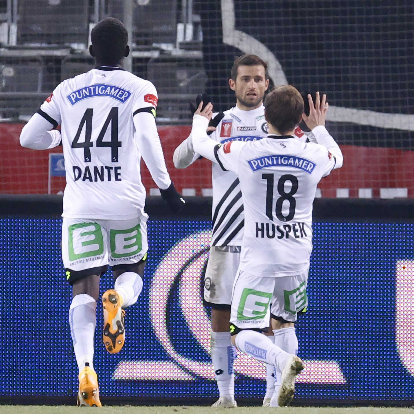 LIVE-Ticker zum Spiel Sturm Graz gegen WSG Tirol ab 17.00 Uhr.