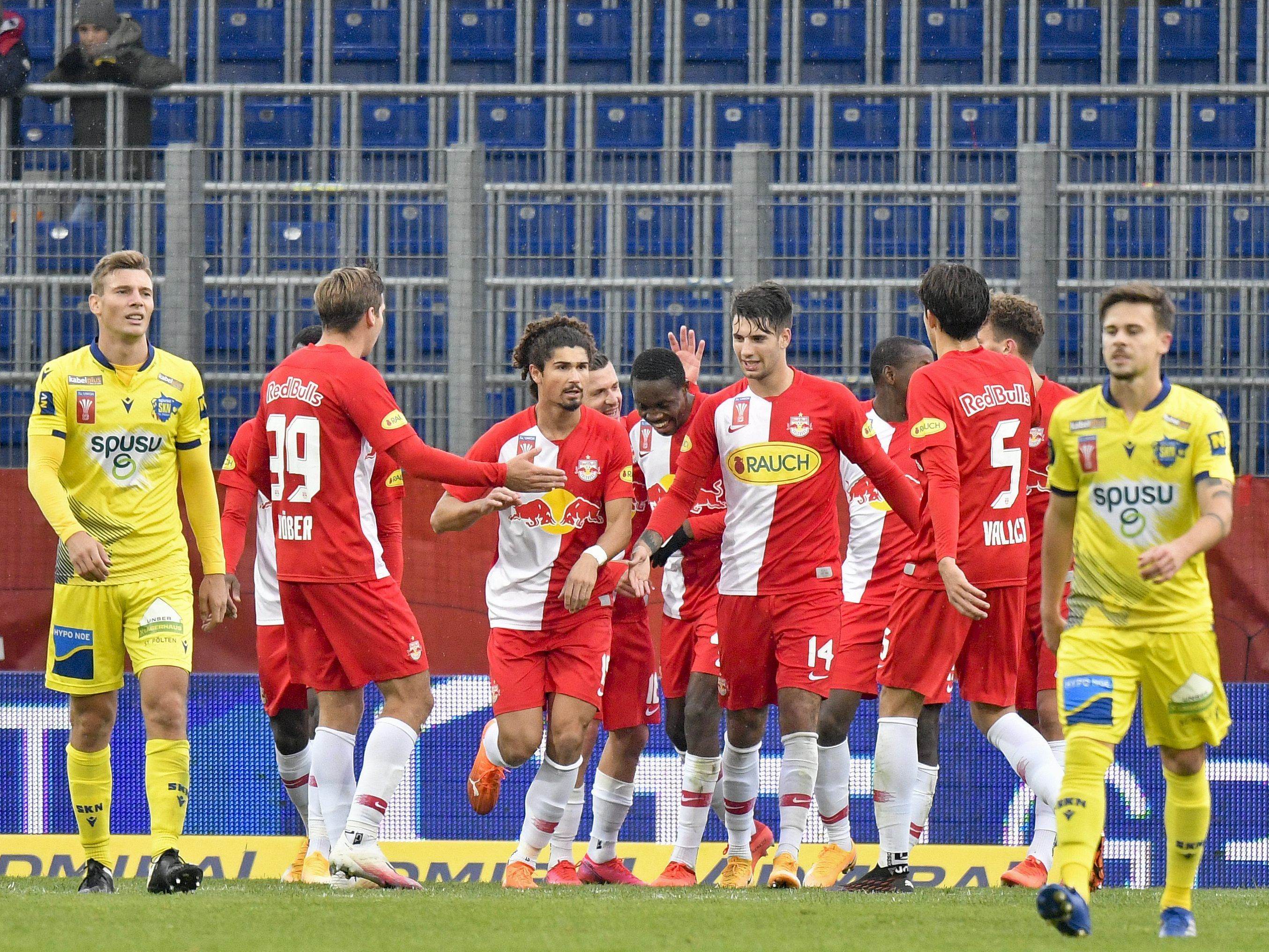 LIVE-Ticker zum Spiel SKN St. Pölten gegen Red Bull Salzburg ab 17.00 Uhr. LIVE-Ticker zum Spiel SKN St. Pölten gegen Red Bull Salzburg ab 17.00 Uhr.