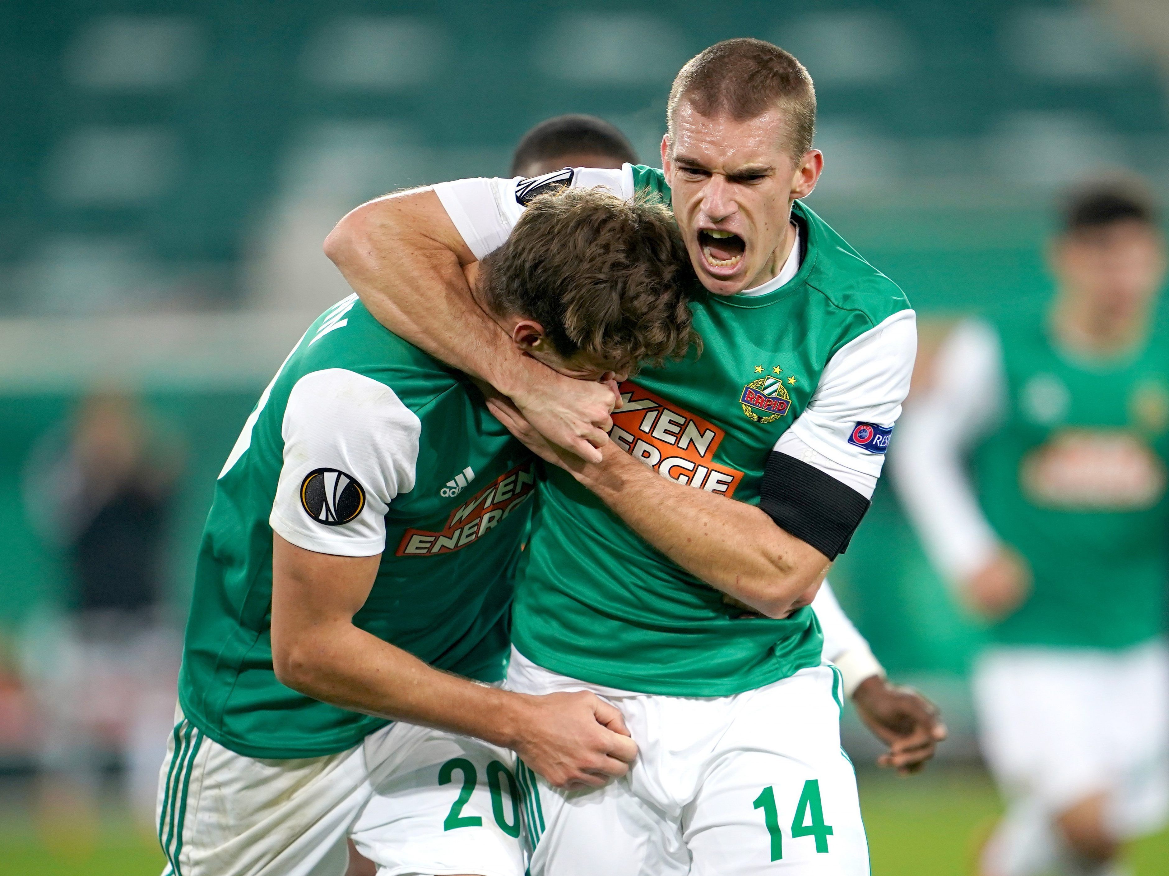 Rapid Wien setzt sich mit 4:3 gegen Dundalk in der Europa League durch.
