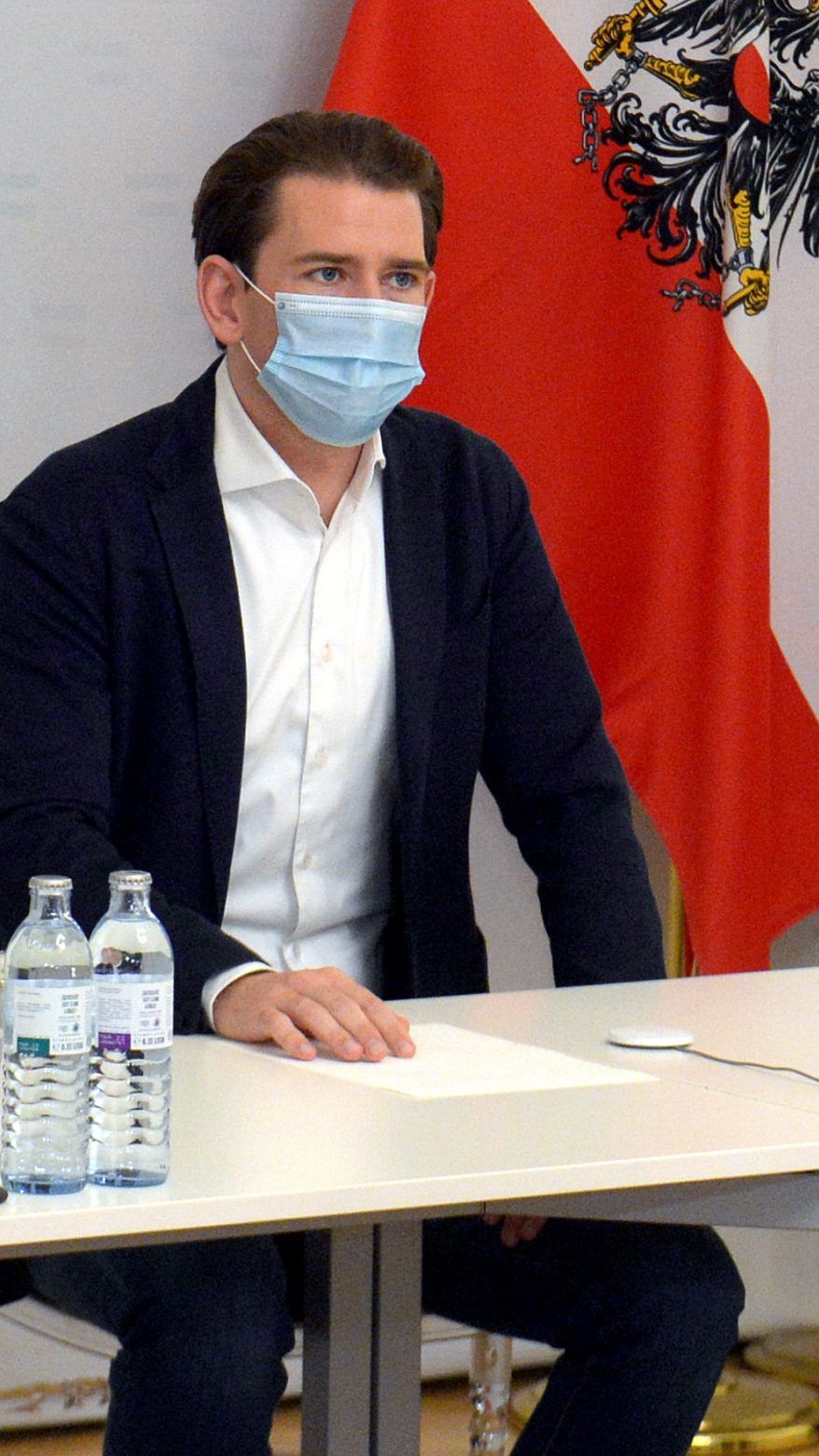 NEOS-Politiker Schellhorn vermisst eine langfristige Strategie im Corona-Management der türkis-grünen Bundesregierung