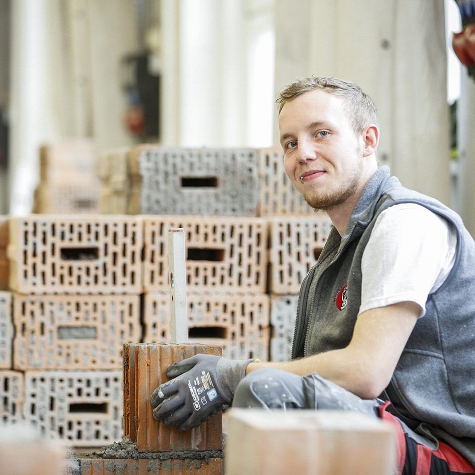 Lehrlingsprämie für ausbildende Baufirmen