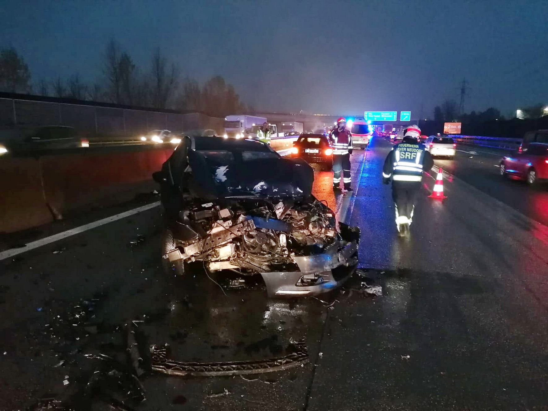 Auf der A2 kam es Dienstagfrüh zu einer Massenkarambolage. Auf der A2 kam es Dienstagfrüh zu einer Massenkarambolage.