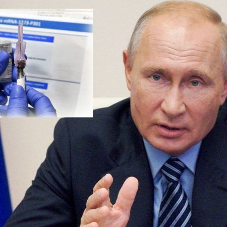 Wladimir Putins Russland hatte mit "Sputnik V" bereits im August als weltweit erstes Land einen Corona-Impfstoff zugelassen