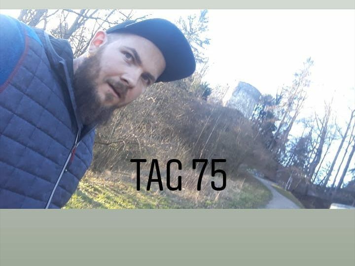 Erik Winkler am 75. Tag seines Schlossberg-Projekts 2020. Erik Winkler am 75. Tag seines Schlossberg-Projekts 2020.