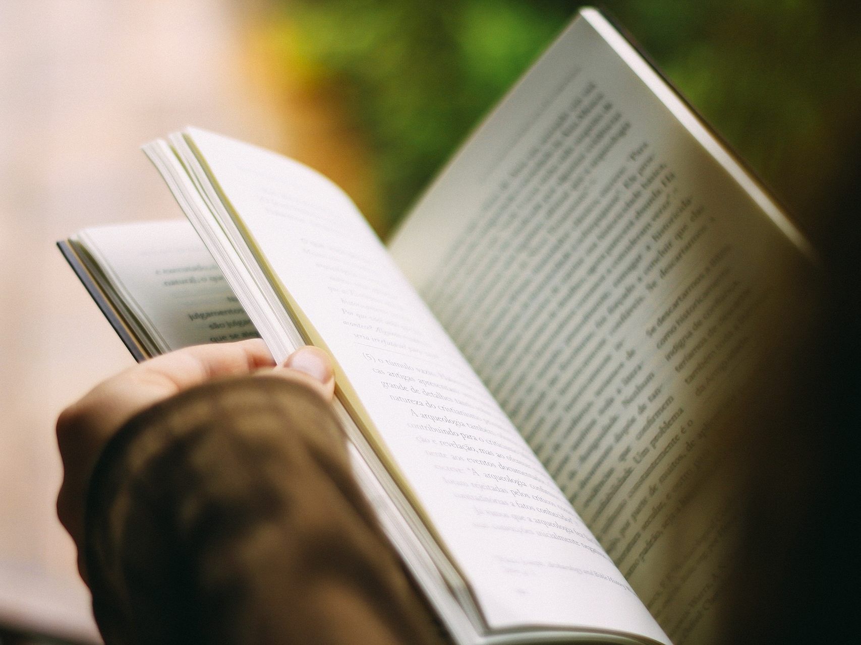 Die Mehrwertsteuer für Bücher bleibt bis Ende 2021 gesenkt. Die Mehrwertsteuer für Bücher bleibt bis Ende 2021 gesenkt.