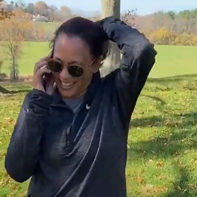 Sichtlich gerührt gratulierte sie dem nächsten US-Präsidenten.