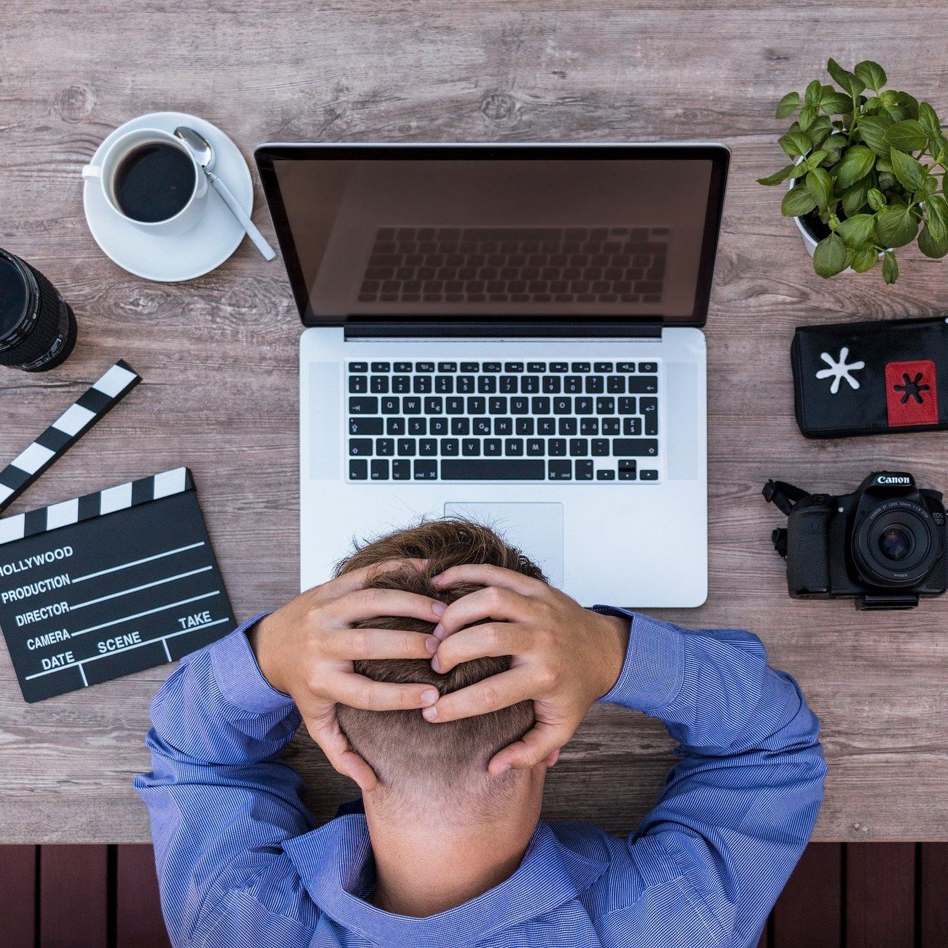 Besonders im Dienstleistungsbereich sind Unternehmer verzweifelt.