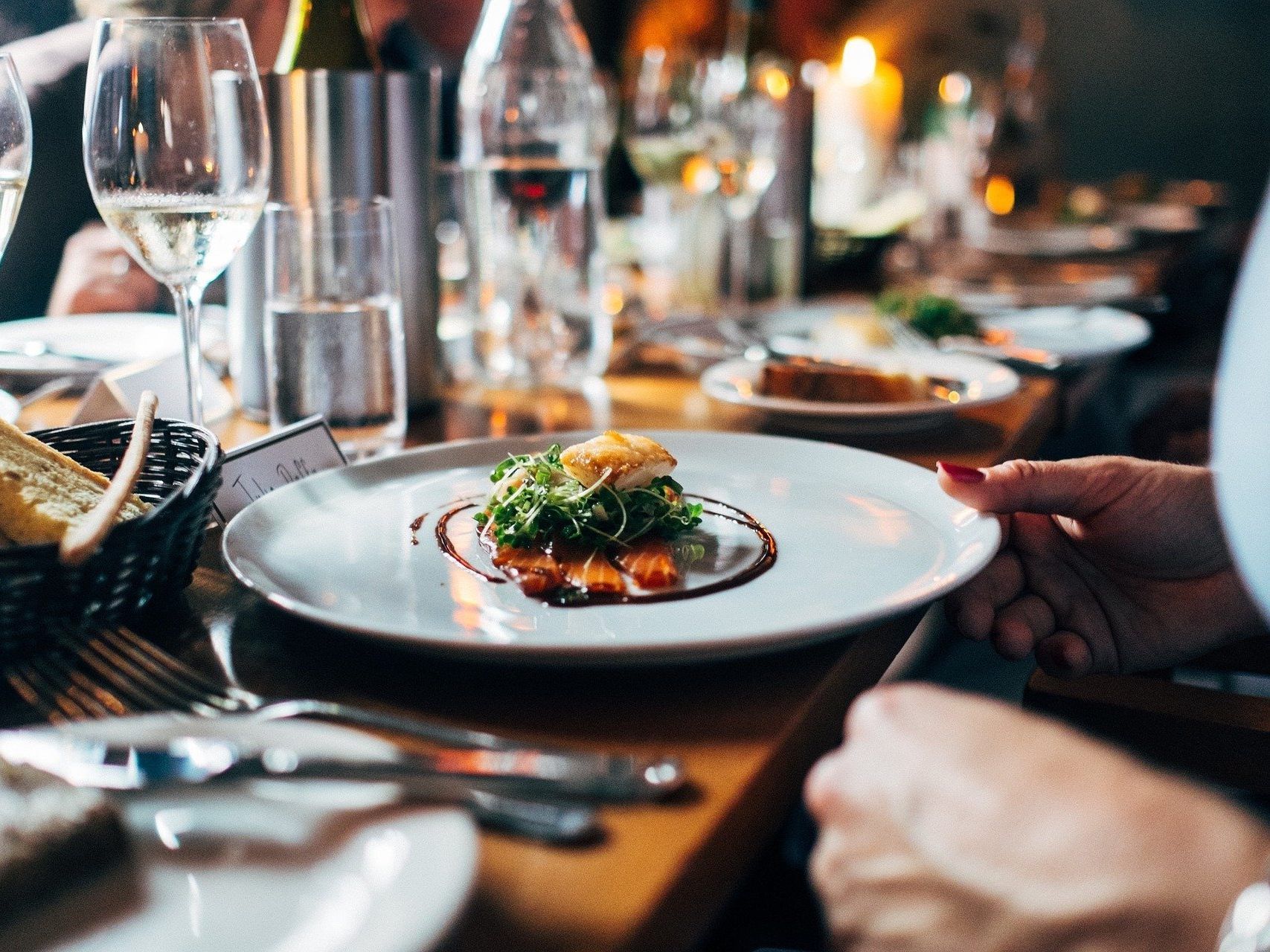 Beliebte Szene- und Haubenlokale nehmen an der Rabattaktion auf Gutscheine teil.