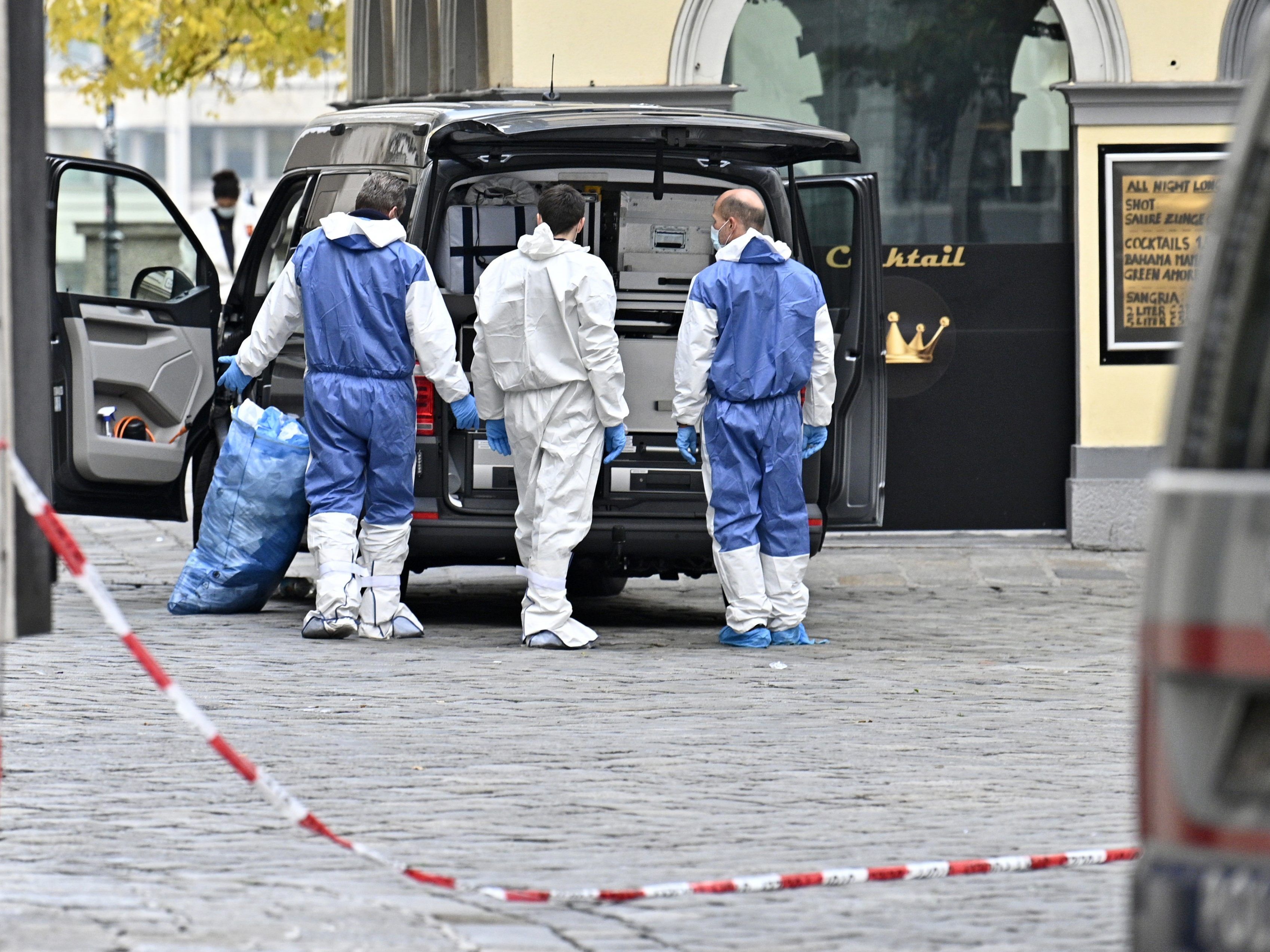 Der Attentäter war als IS-Sympatisant bereits polizeibekannt. Der Attentäter war als IS-Sympatisant bereits polizeibekannt.