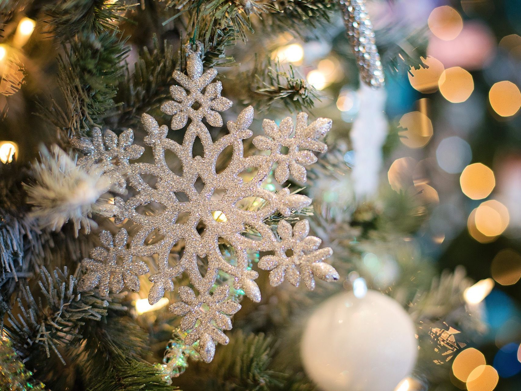Das ORF-Fernsehen lädt zur besinnlichen Adventzeit. Das ORF-Fernsehen lädt zur besinnlichen Adventzeit.