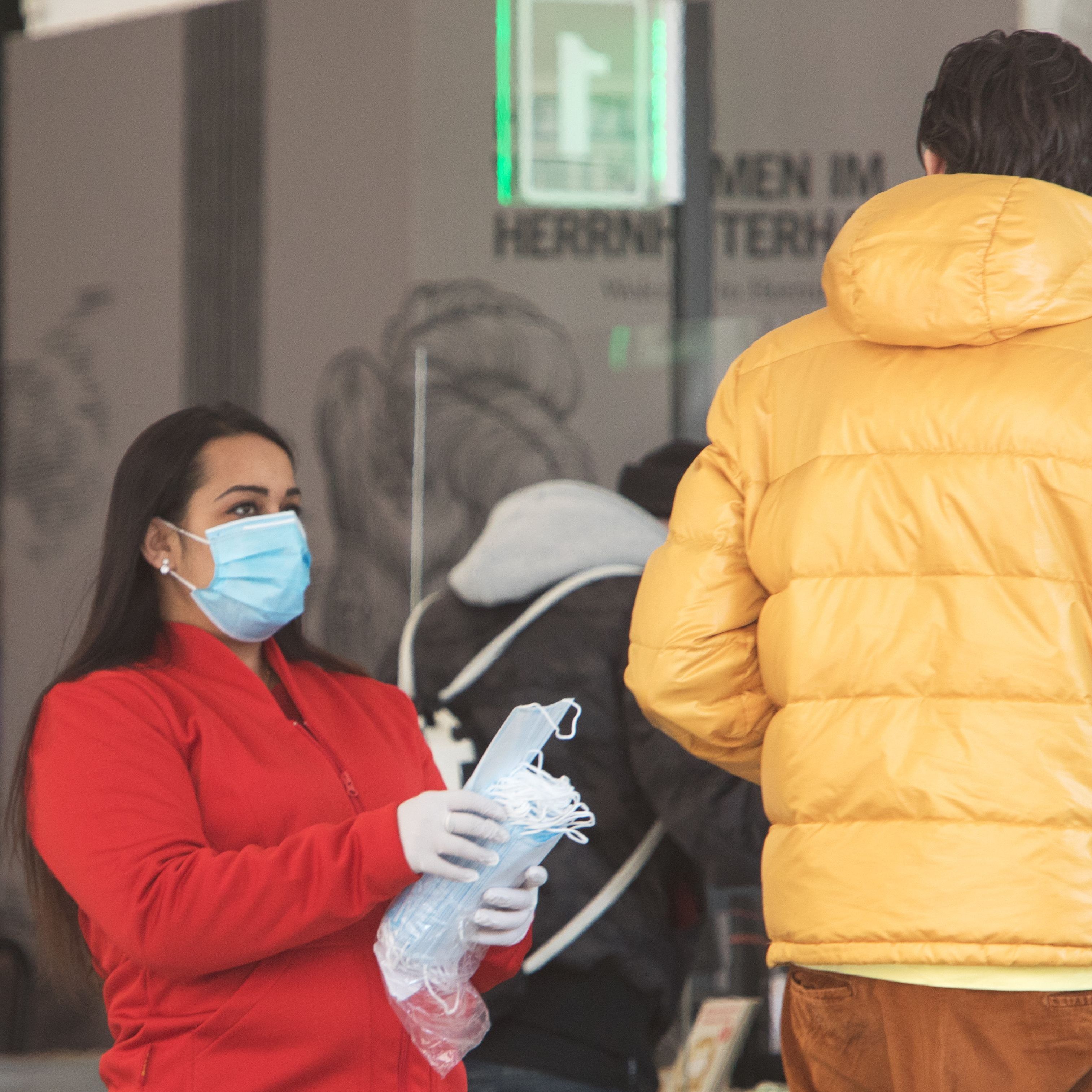 Gerade Frauen finden sich in diesen Berufsgruppen wieder.