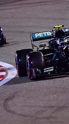 Valtteri Bottas ganz knapp vor Mercedes-Teamkollegen George Russell