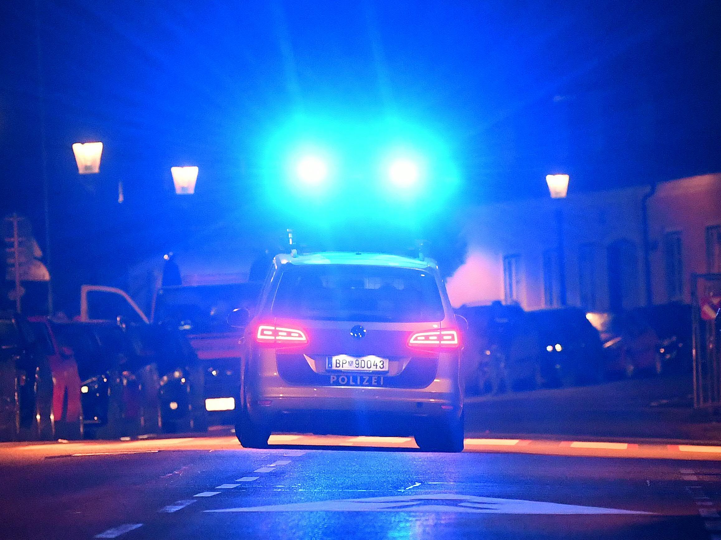 Die WEGA-Beamten konnten den Mann in seiner Wohnung widerstandslos festnehmen.