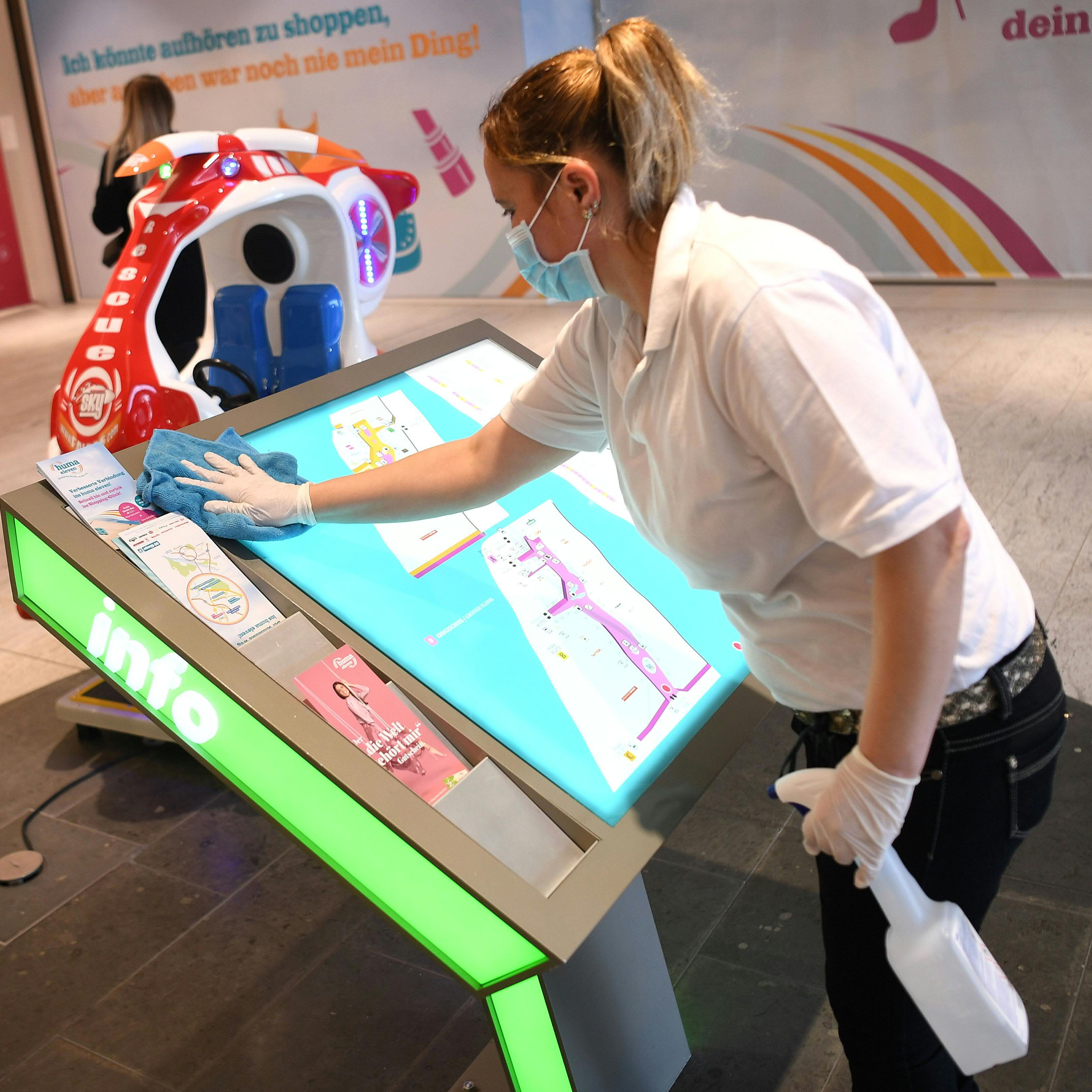 Erhöhungen bewegen sich um Inflationsrate von 1,5 Prozent.