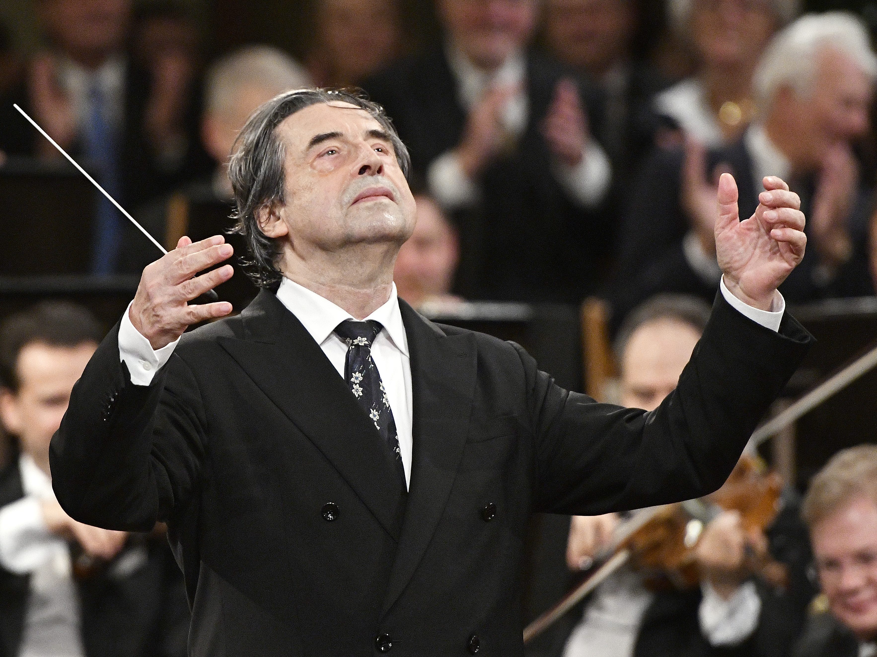Maestro hofft noch, dass zumindest eine kleine Zuschauermenge am 1. Jänner im Musikverein möglich ist.