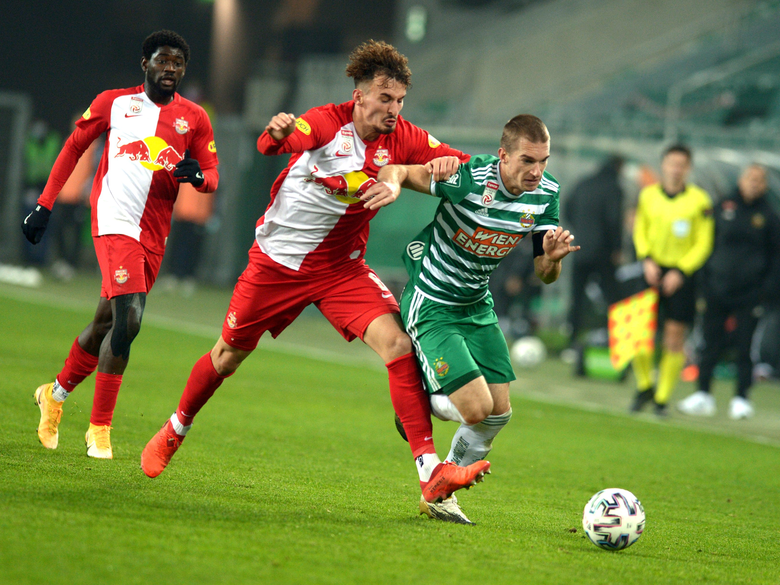 Hier sehen Sie das Cup-Match zwischen Red Bull Salzburg und Rapid wien live. Hier sehen Sie das Cup-Match zwischen Red Bull Salzburg und Rapid wien live.