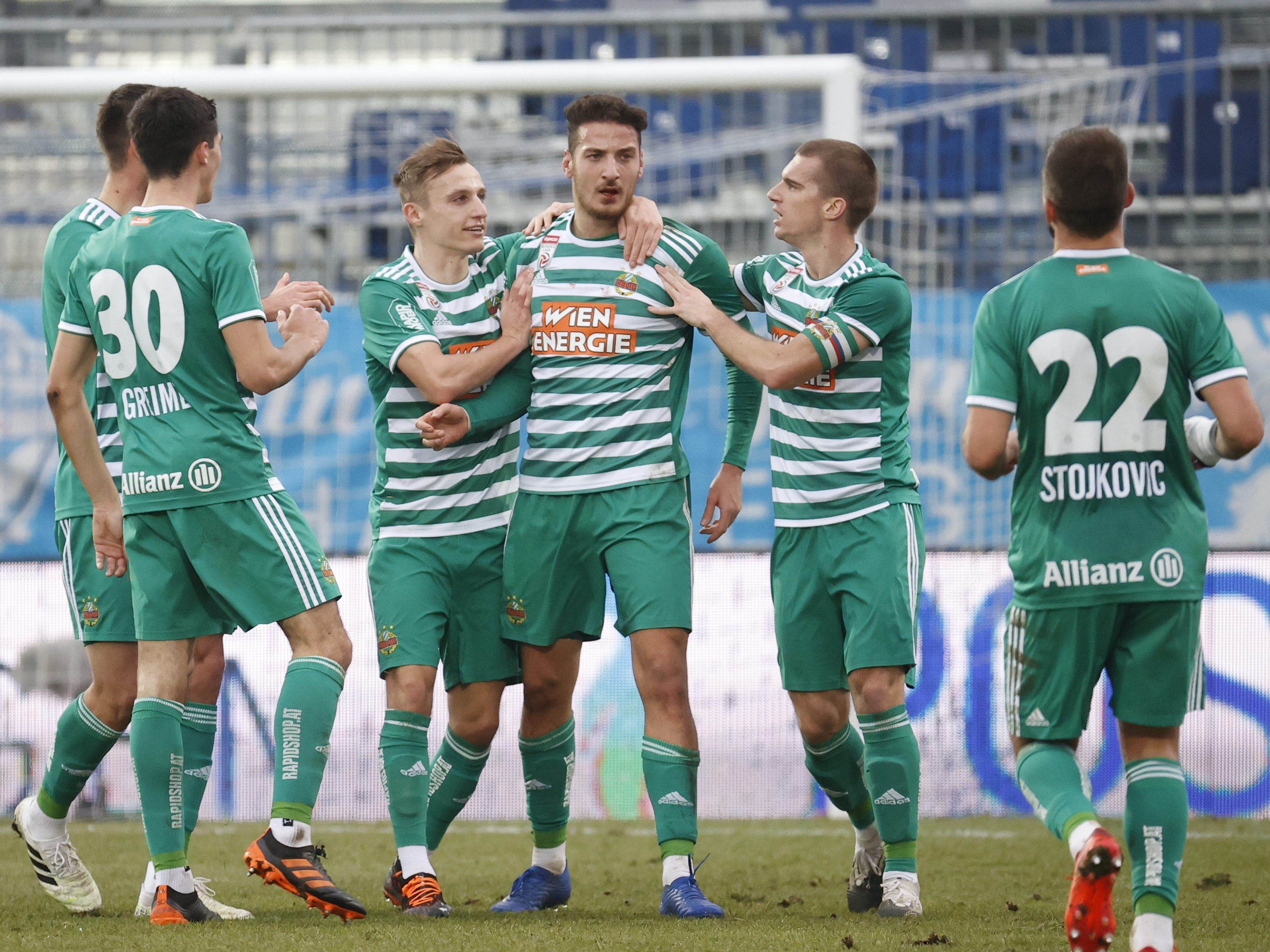 LIVE-Ticker zum Spiel Rapid Wien gegen WSG Tirol ab 14.30 Uhr. LIVE-Ticker zum Spiel Rapid Wien gegen WSG Tirol ab 14.30 Uhr.