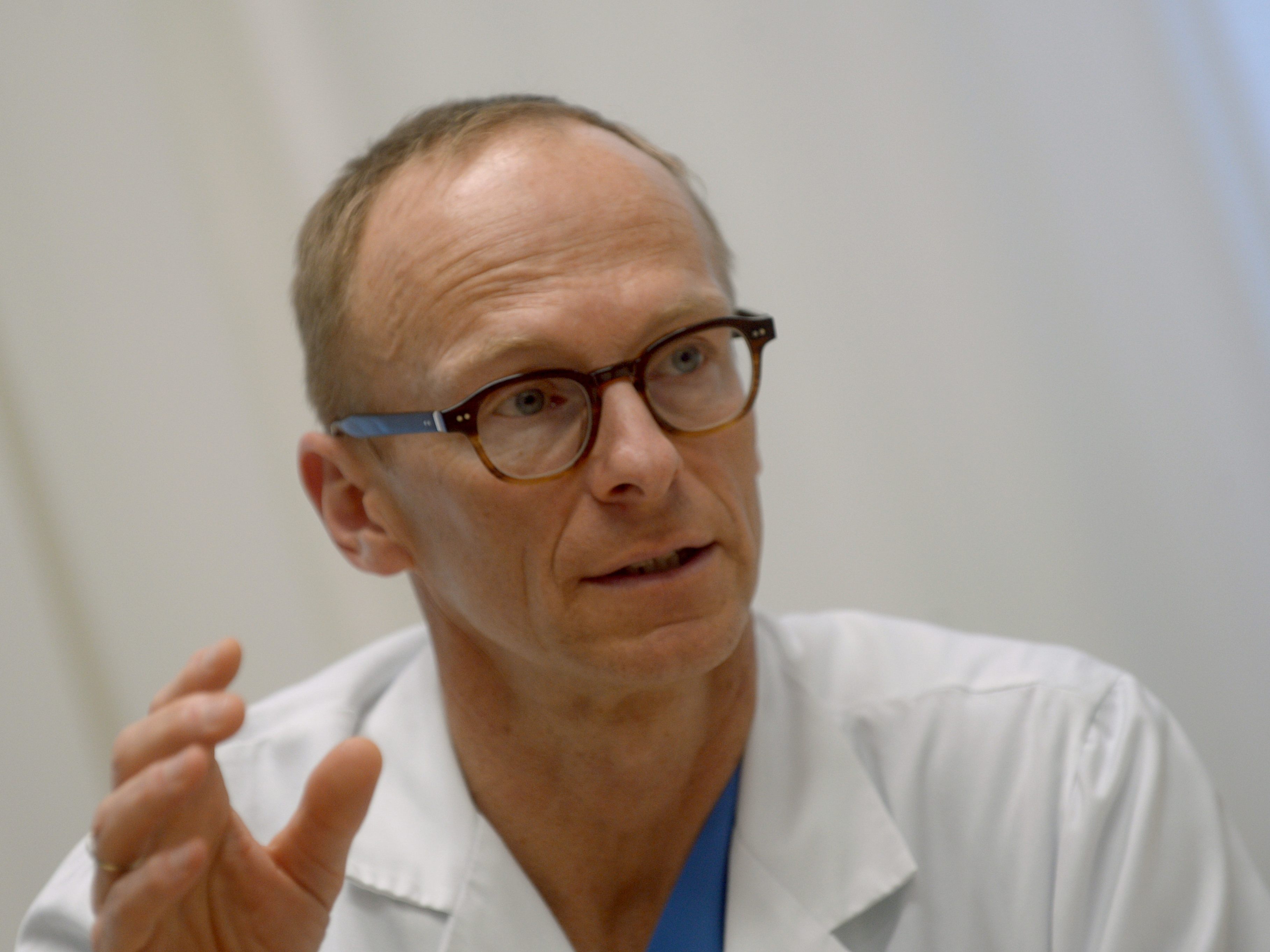 Corona-Immunisierung durch urch "Erkrankung oder Impfung". Corona-Immunisierung durch urch "Erkrankung oder Impfung".