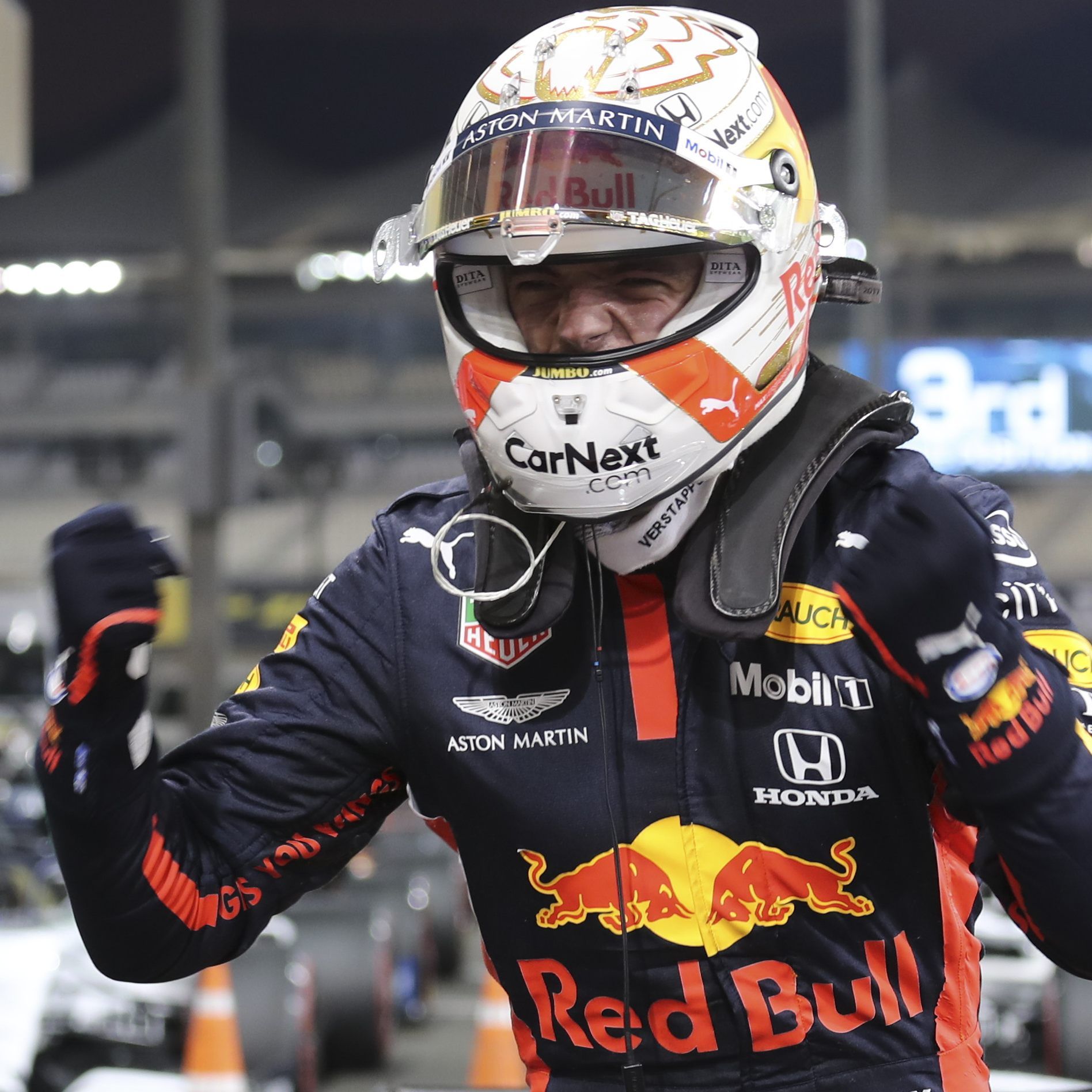 Im letzten Rennen der Saison holte Max Verstappen am Samstag seine erste Pole des Jahres.