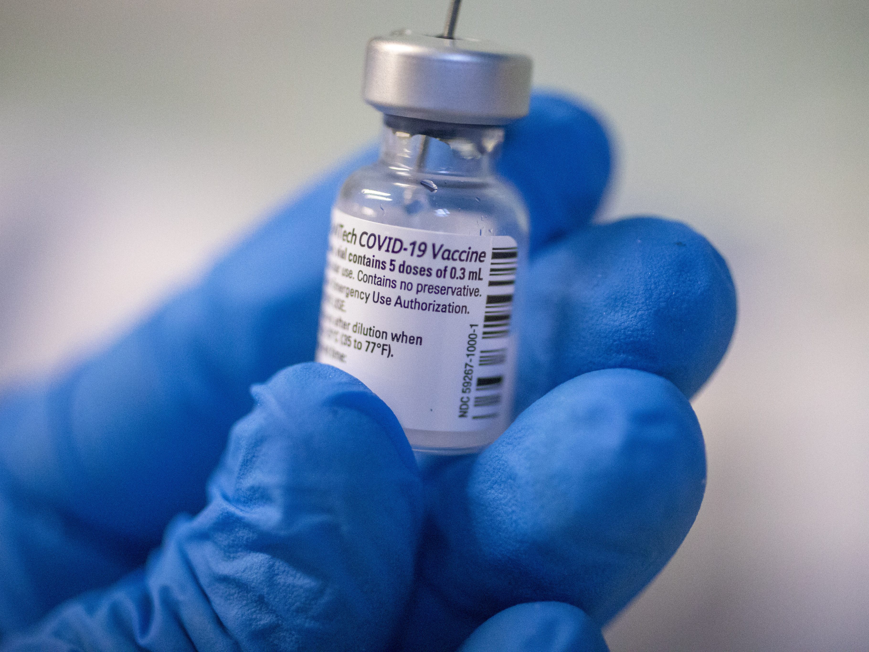 Die EMA empfahl die Zulassung des Corona-Impfstoffs von Biontech/Pfizer in der EU. Die EMA empfahl die Zulassung des Corona-Impfstoffs von Biontech/Pfizer in der EU.