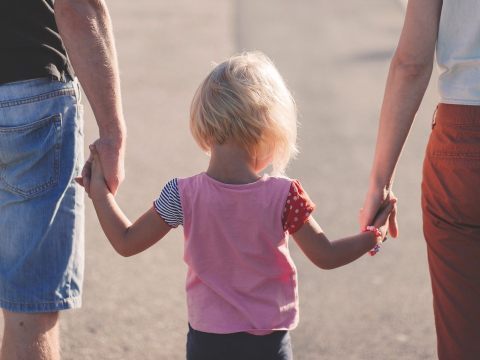 Die Volksanwaltschaft übt Kritik an der Abwicklung des Familienhärtefonds bei Selbstständigen. Die Volksanwaltschaft übt Kritik an der Abwicklung des Familienhärtefonds bei Selbstständigen.