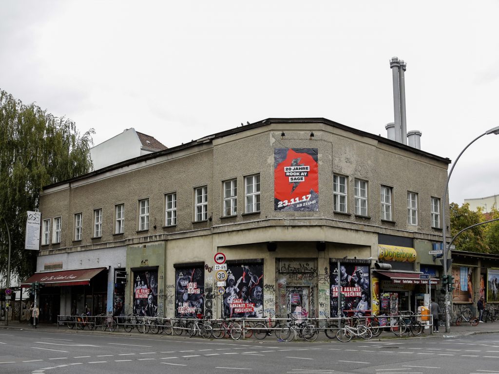 CoronaTests statt FetischPartys im Deutschland VOL.AT
