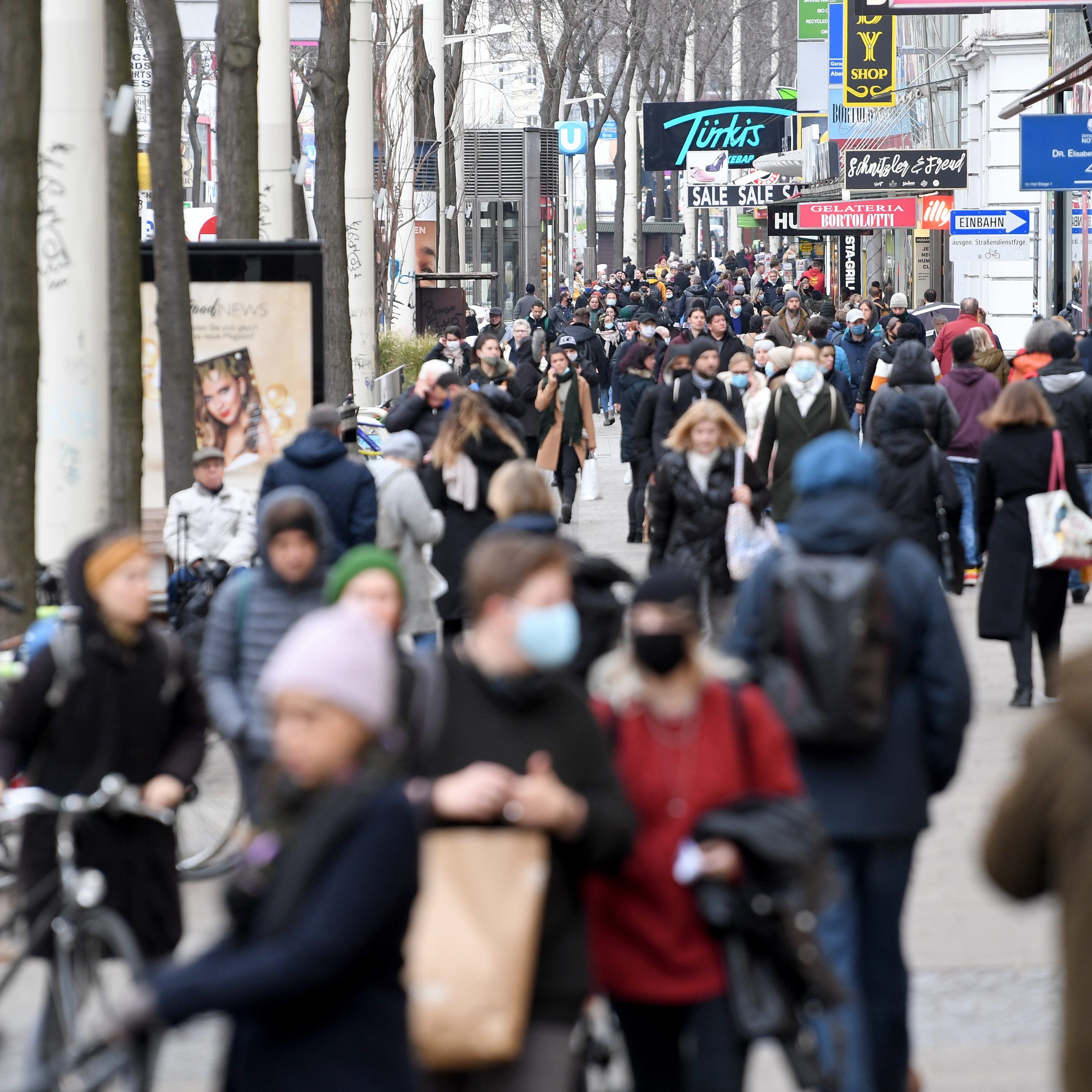 Auf der Mariahilfer Straße werden trotz Pandemie viele Shopping-Wütige erwartet.