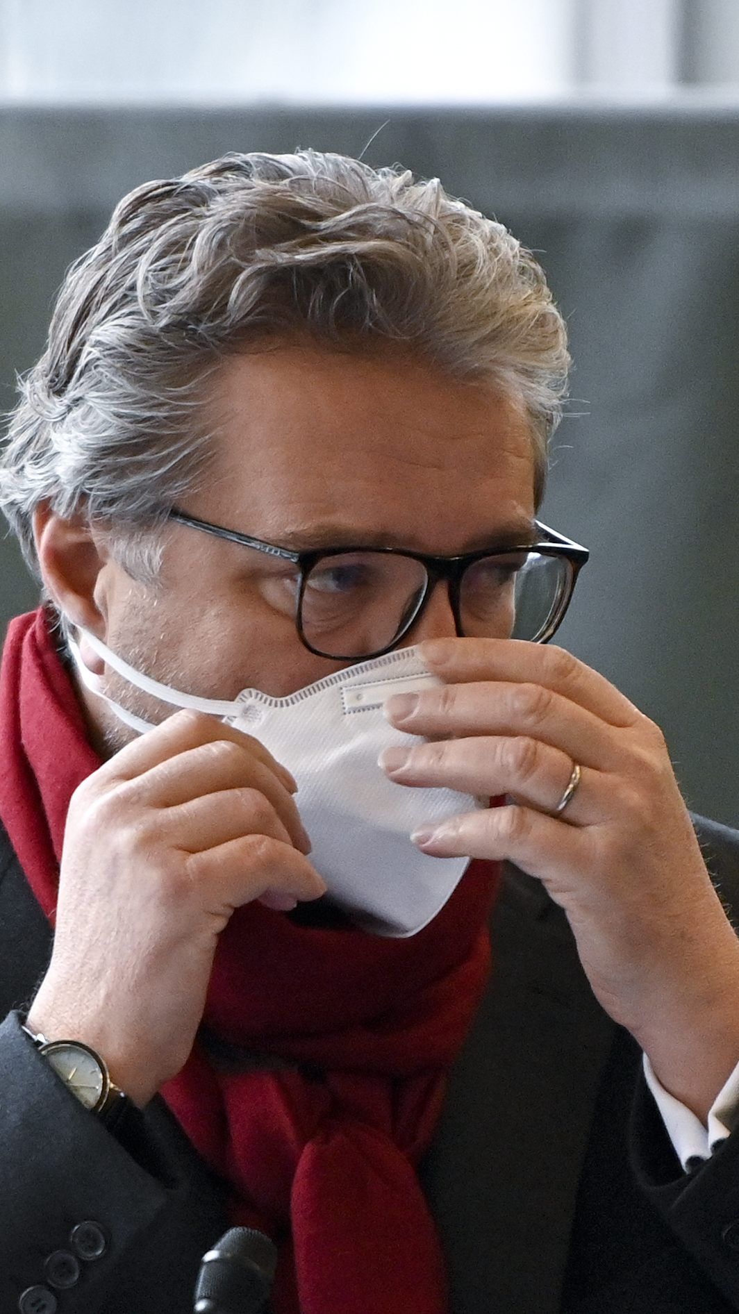 Peter Hacker fordert Hilfen für Tourismus-Betriebe.