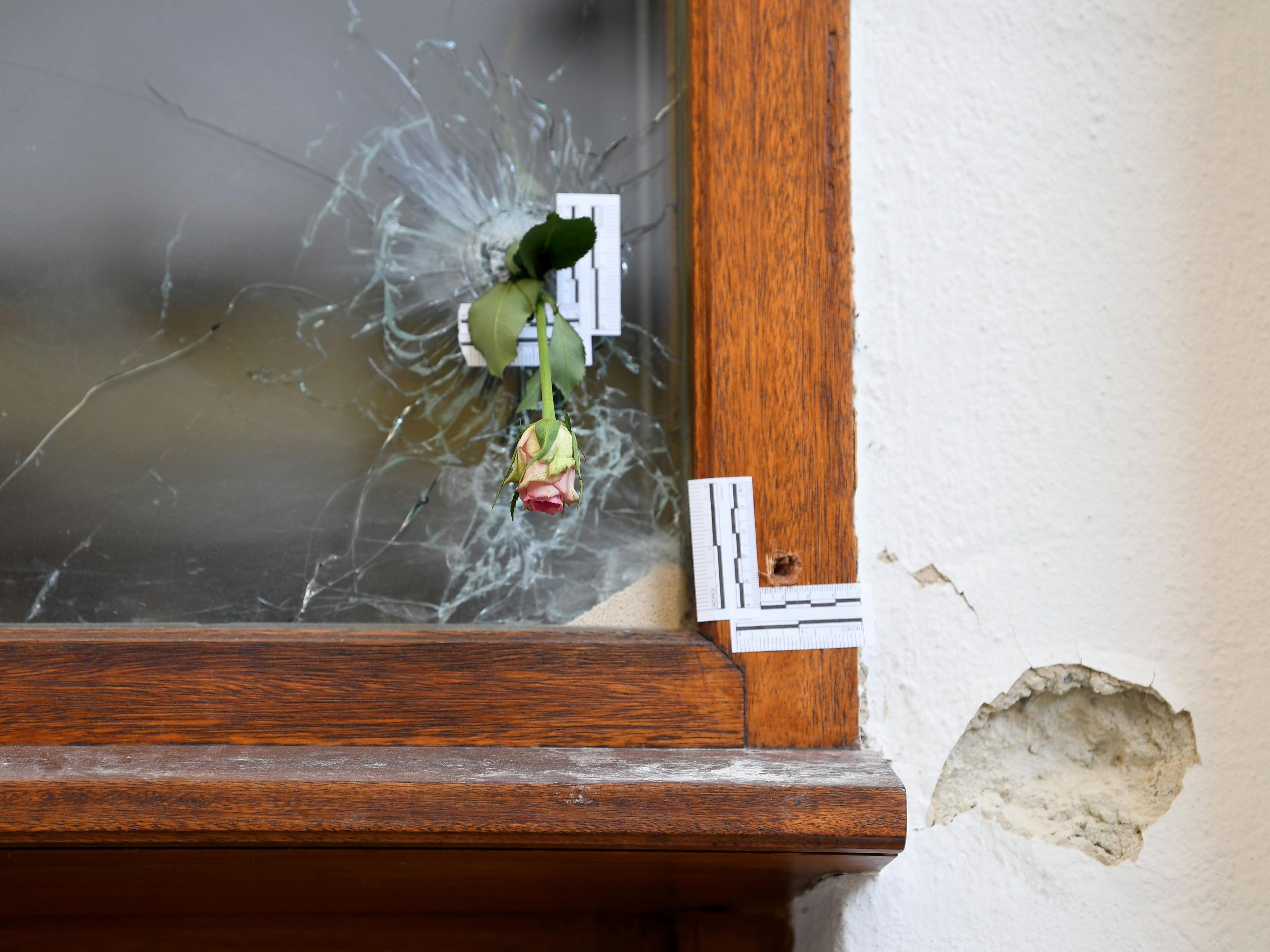 Heute könnte über die Männer U-Haft verhängt werden. Heute könnte über die Männer U-Haft verhängt werden.
