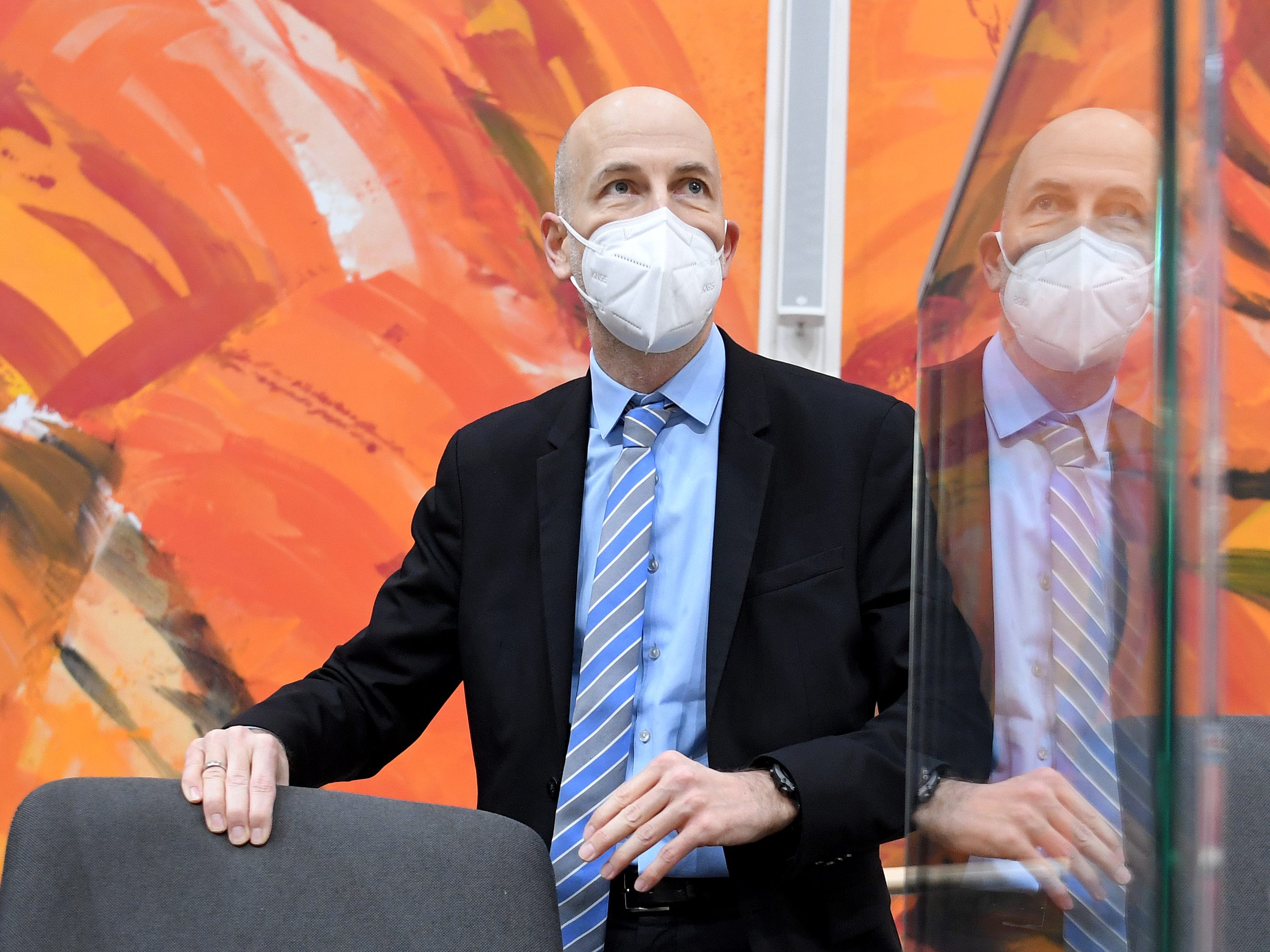 Arbeitsminister Martin Kocher (ÖVP) nannte Deutschland als Vorbild für ein Home Office-Gesetz Arbeitsminister Martin Kocher (ÖVP) nannte Deutschland als Vorbild für ein Home Office-Gesetz