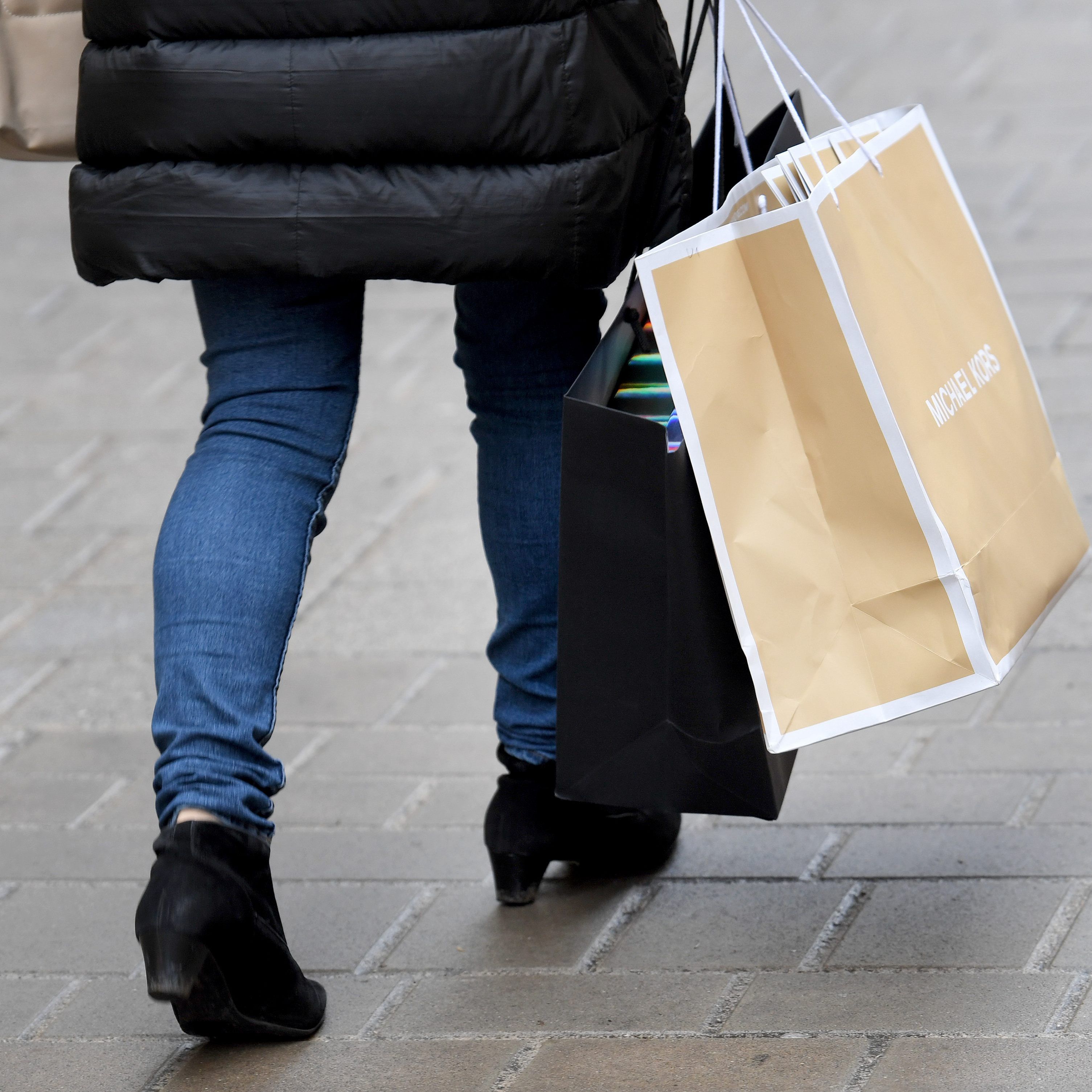 Der dritte Lockdown kostet dem Handel in Summe 4 Mrd. Euro Umsatz.