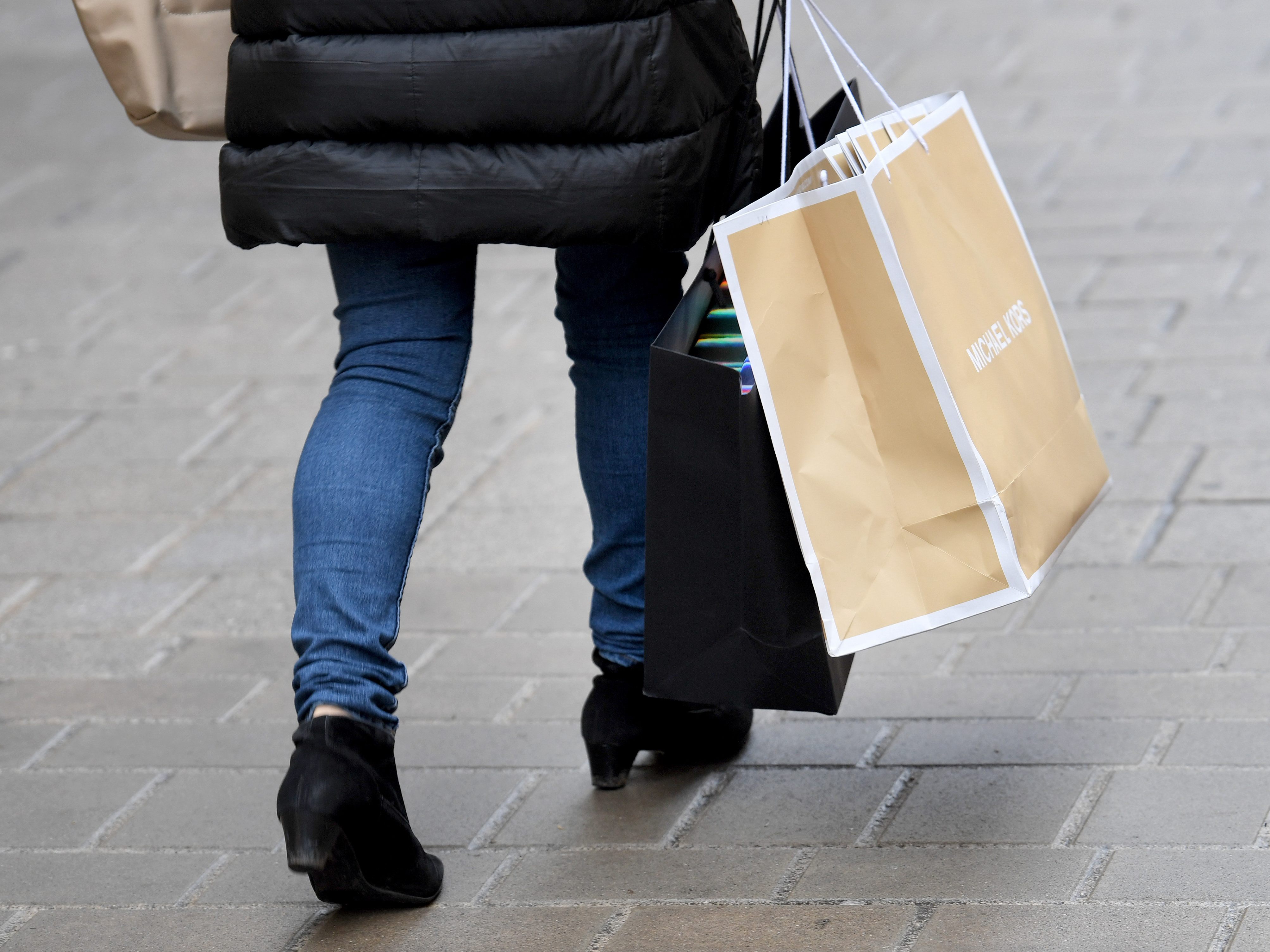 Der dritte Lockdown kostet dem Handel in Summe 4 Mrd. Euro Umsatz.