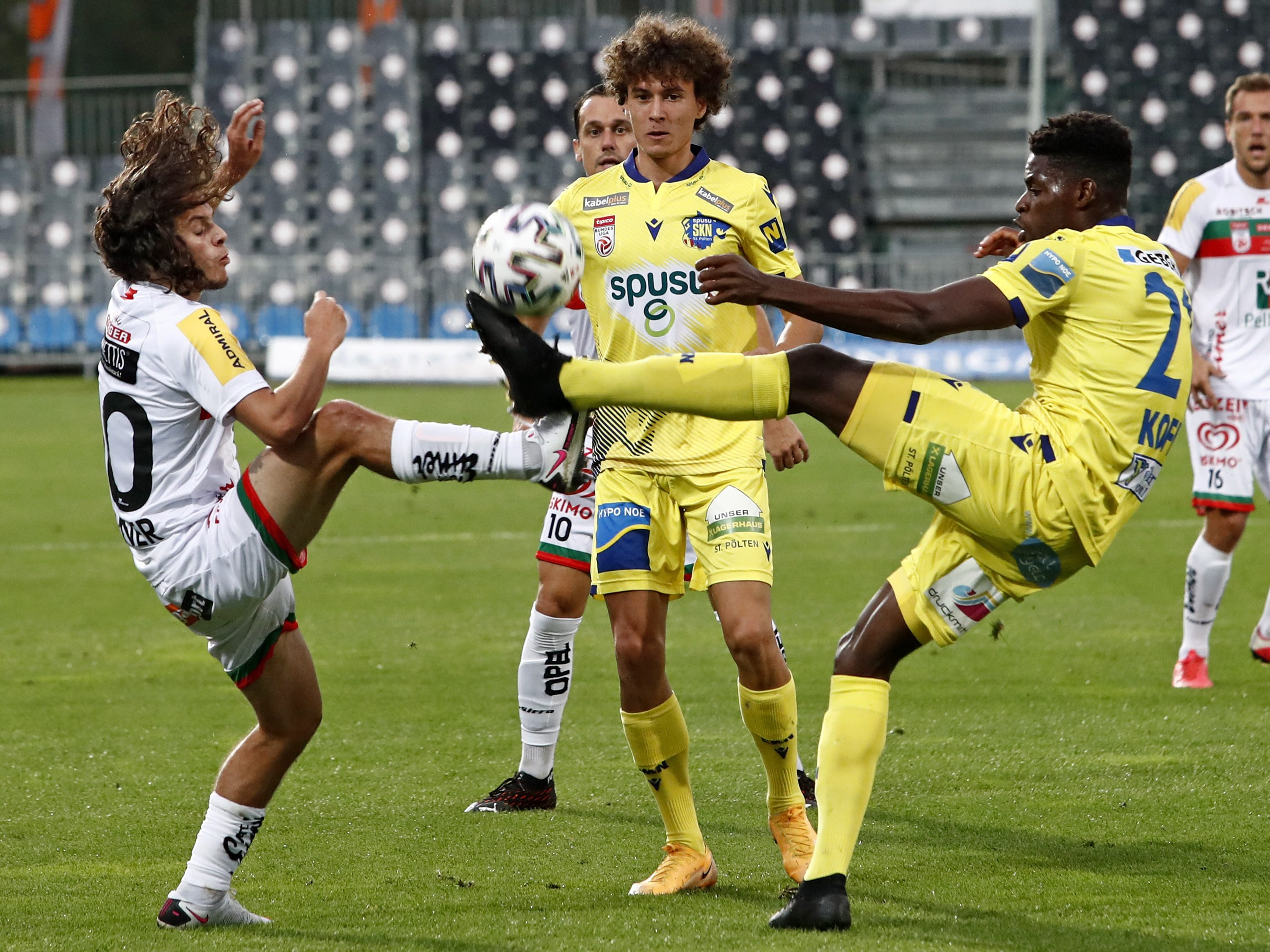 LIVE-Ticker zum Spiel SKN St. Pölten gegen WAC ab 14.30 Uhr. LIVE-Ticker zum Spiel SKN St. Pölten gegen WAC ab 14.30 Uhr.
