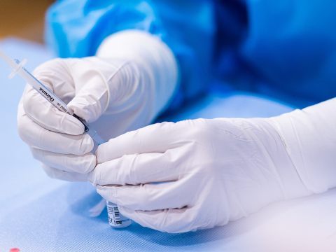 In Wien hat die zweite Runde der Coronavirus-Impfungen begonnen. In Wien hat die zweite Runde der Coronavirus-Impfungen begonnen.